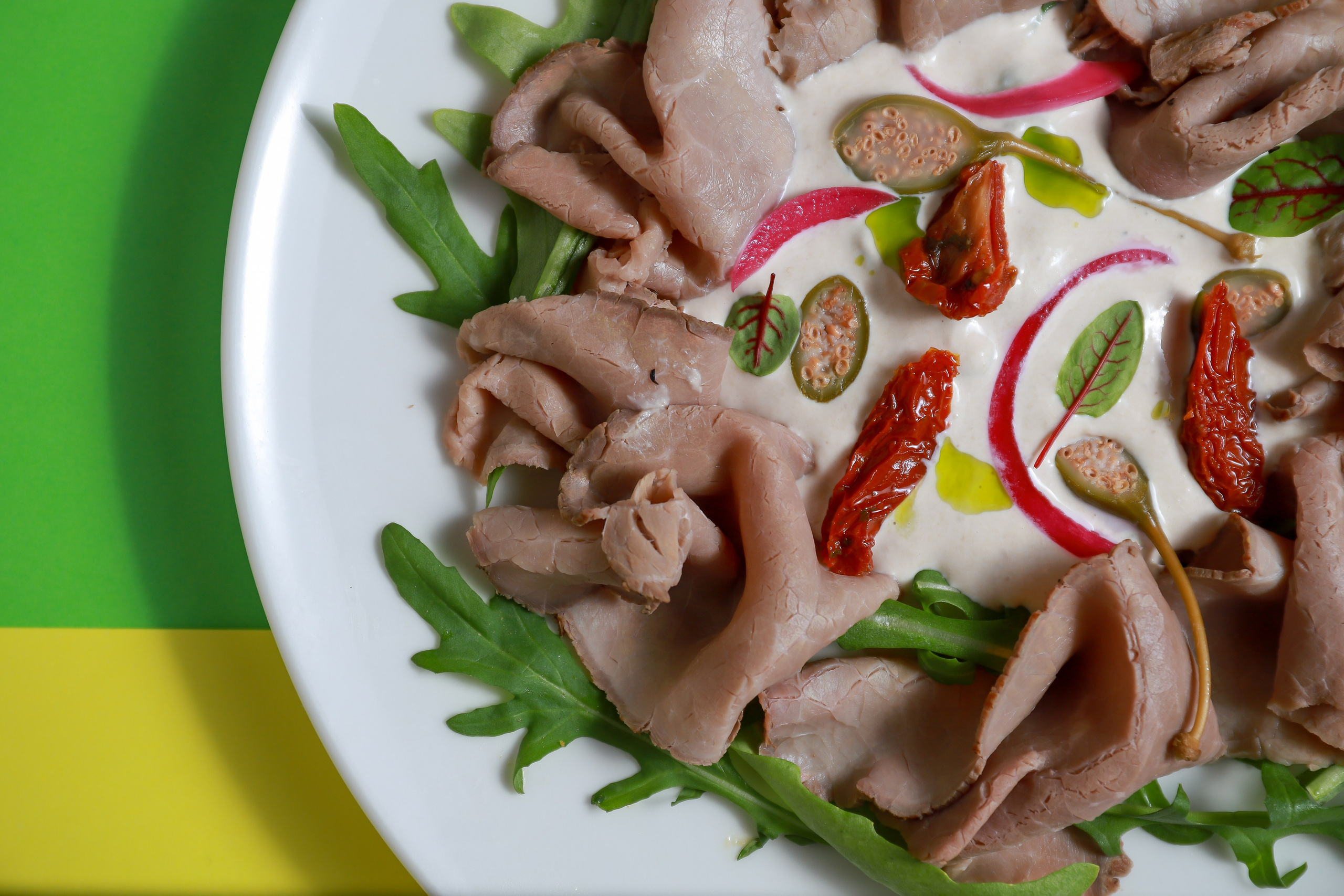 Food & delivery. Photographer Pavel Varlakov