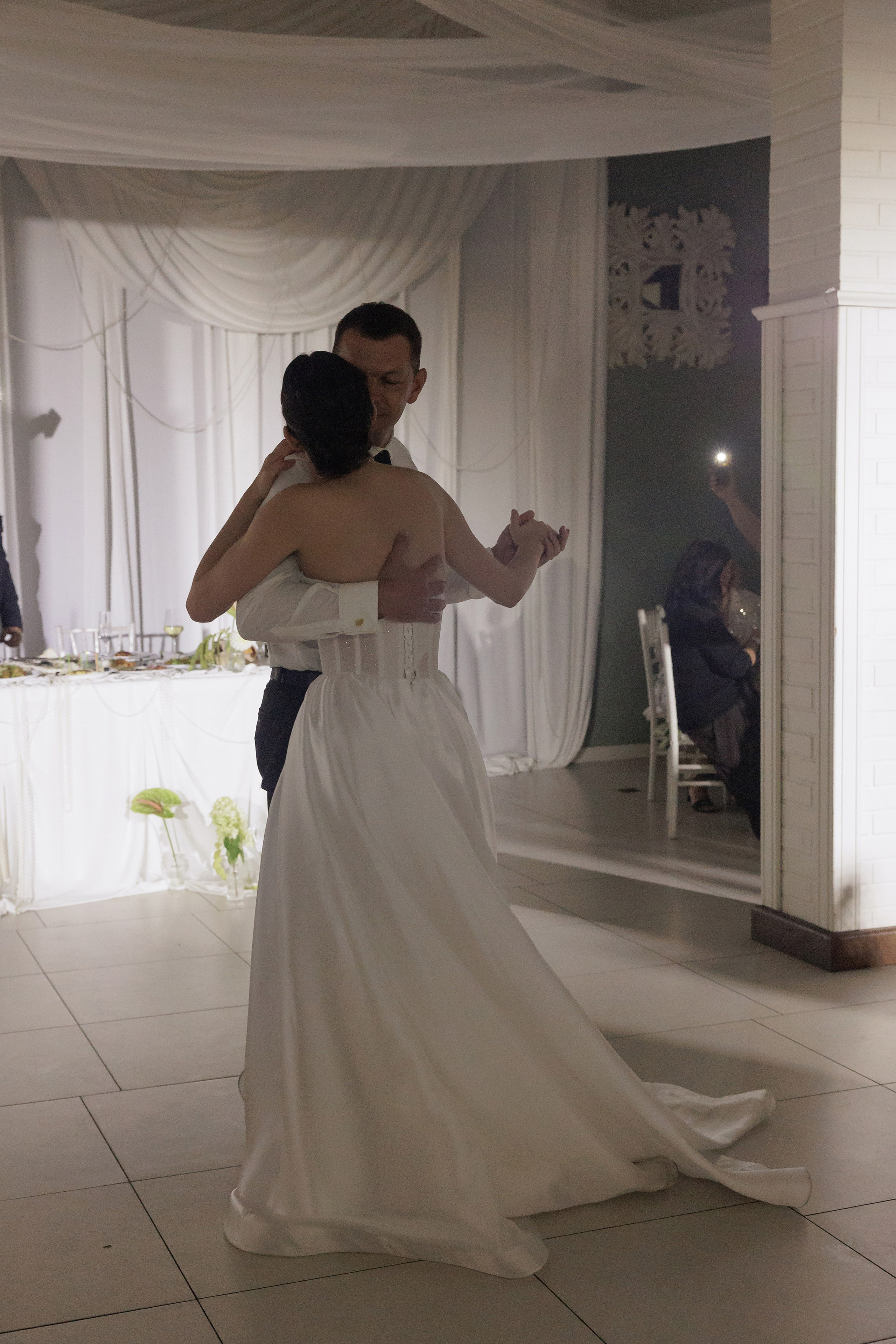 Ты рядом со мной, и это — самый чистый кайф! ♥. Свадебный фотограф Калининград