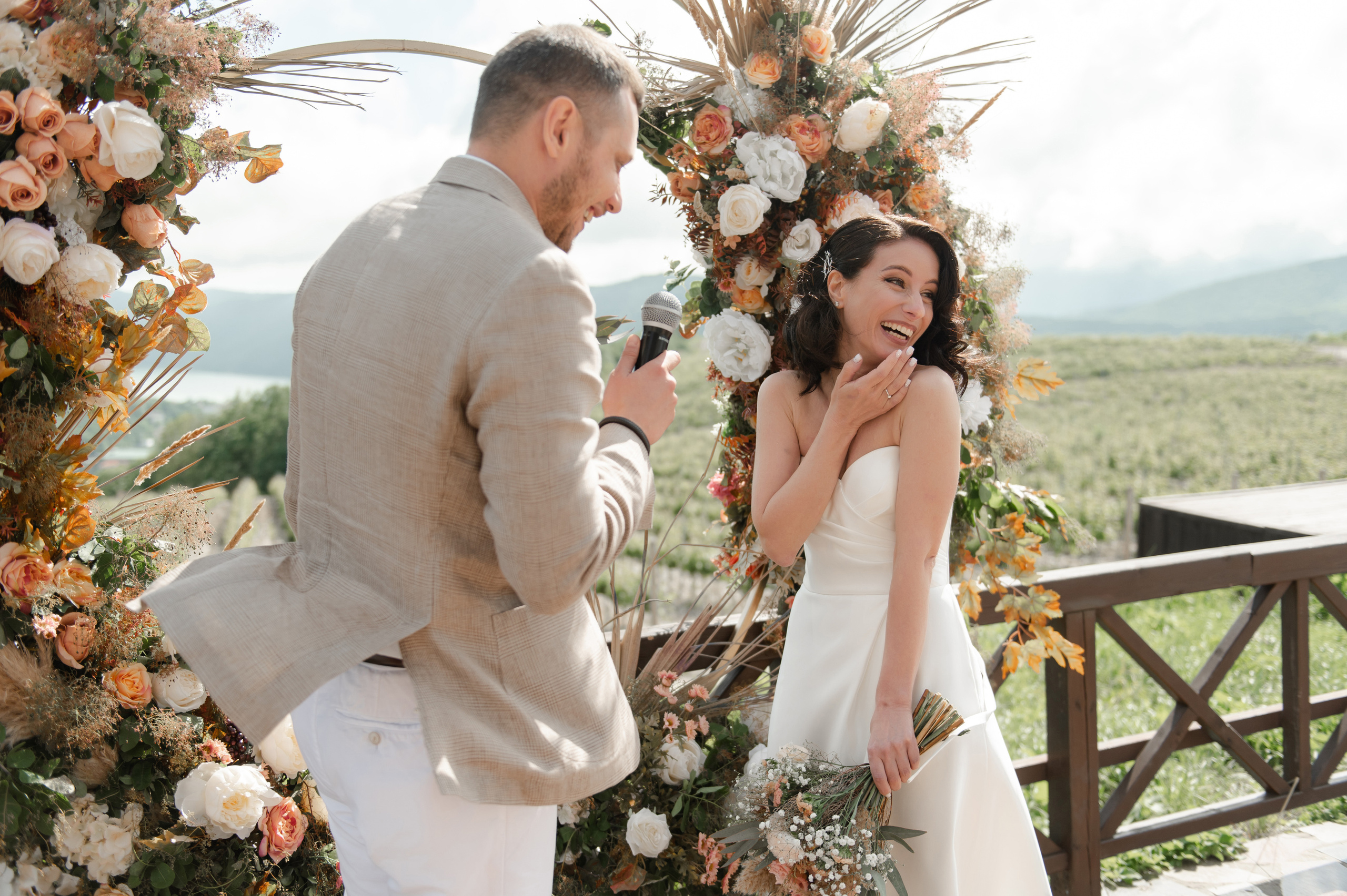 Свадьба в Абрау-Дюрсов. Фотограф на свадьбу. Свадебный фотограф в Ростове Максимов Максим