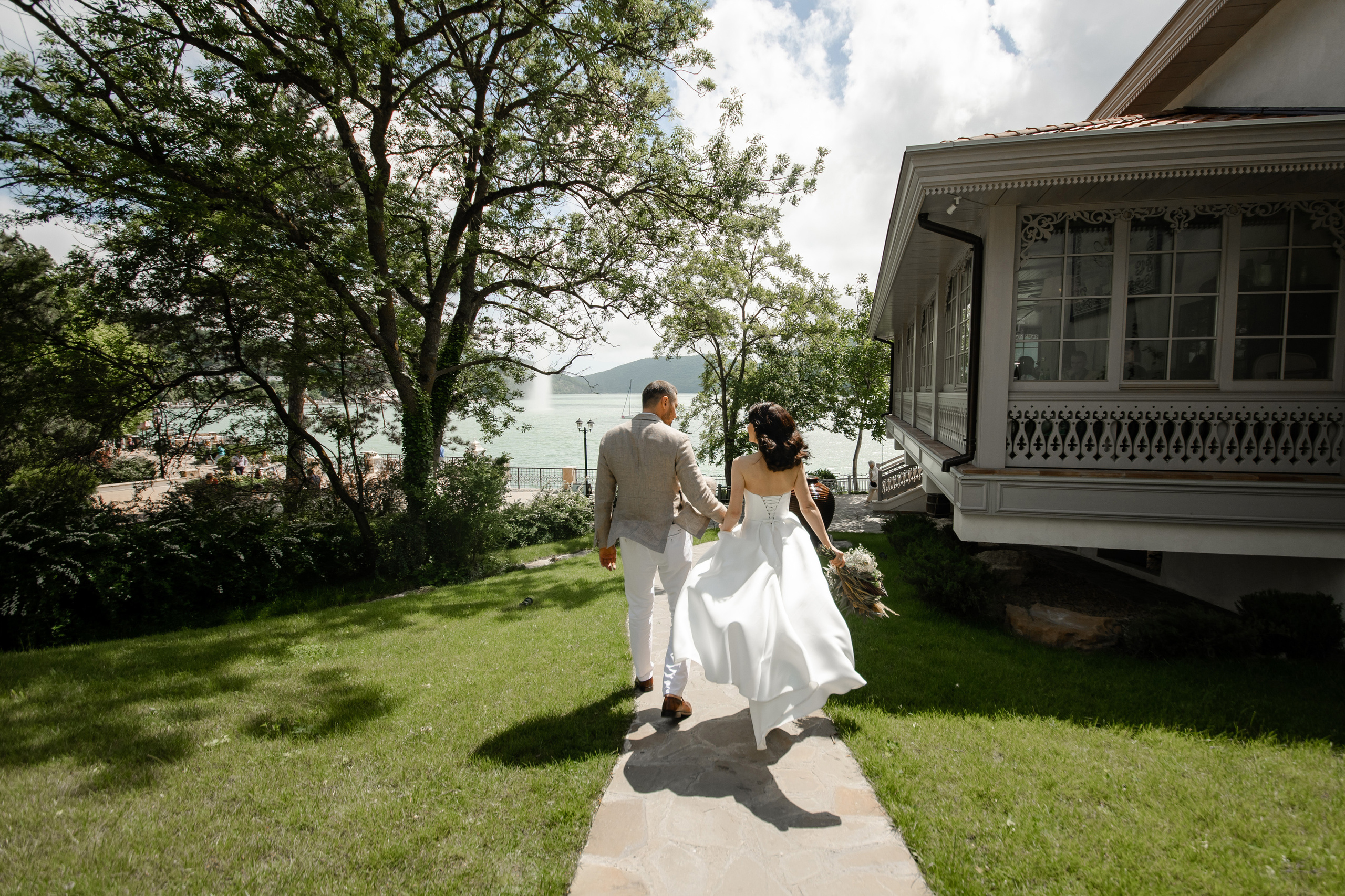 Свадьба в Абрау-Дюрсов. Фотограф на свадьбу. Свадебный фотограф в Ростове Максимов Максим