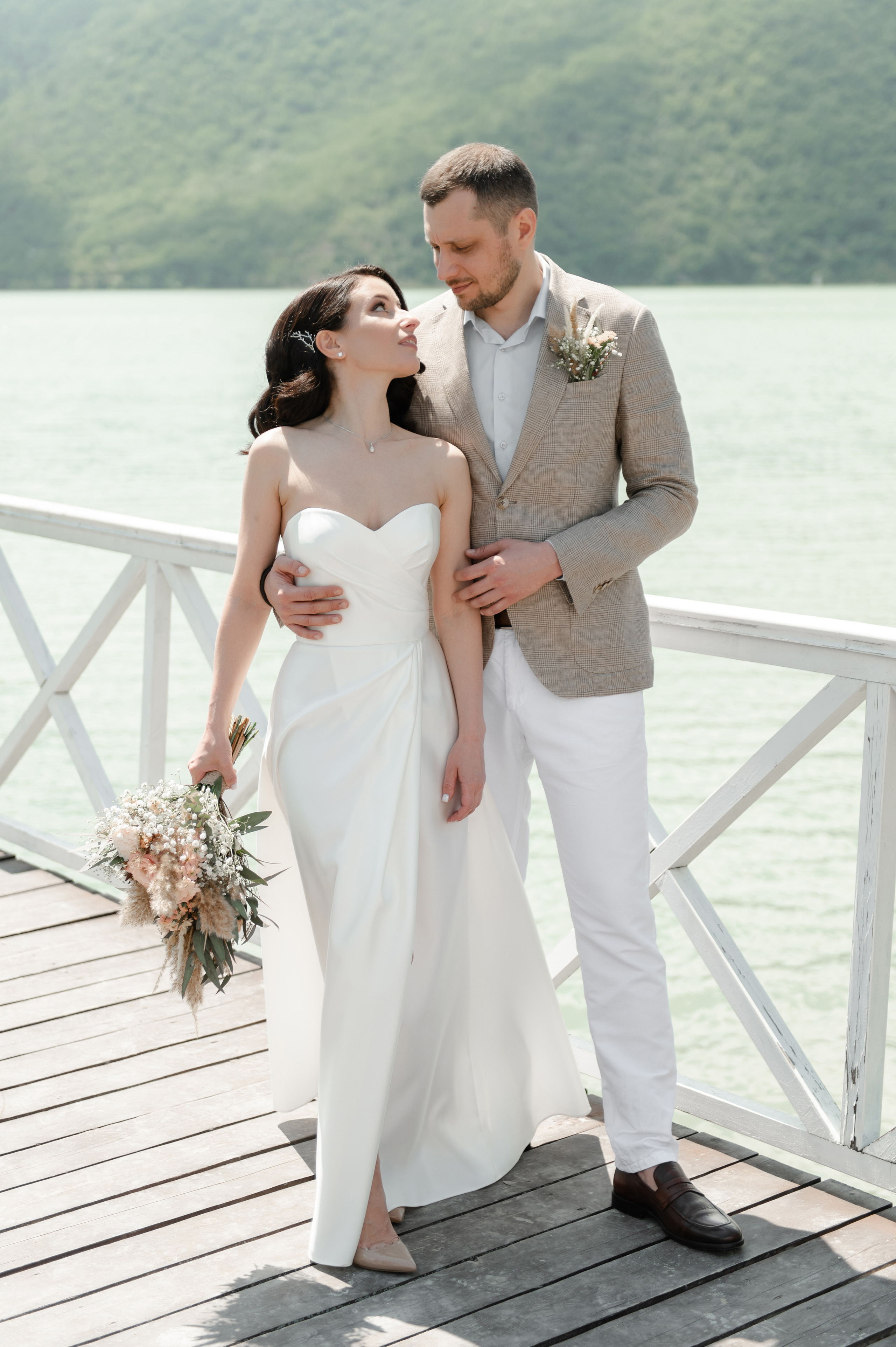 Свадьба в Абрау-Дюрсов. Фотограф на свадьбу. Свадебный фотограф в Ростове Максимов Максим