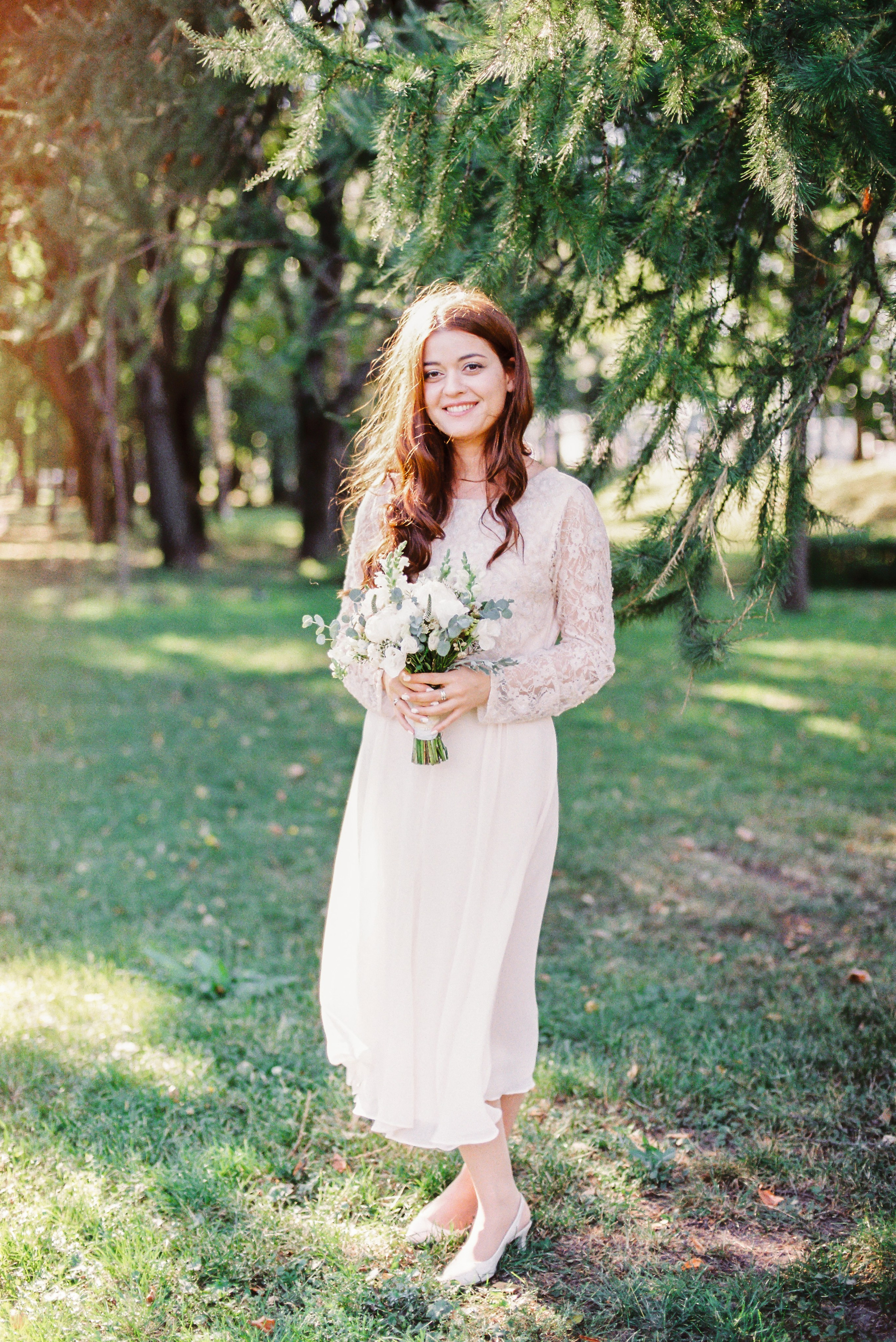 Свадебный фотограф на плёнку Москва, портретный, семейный фотограф на плёночную камеру в Москве