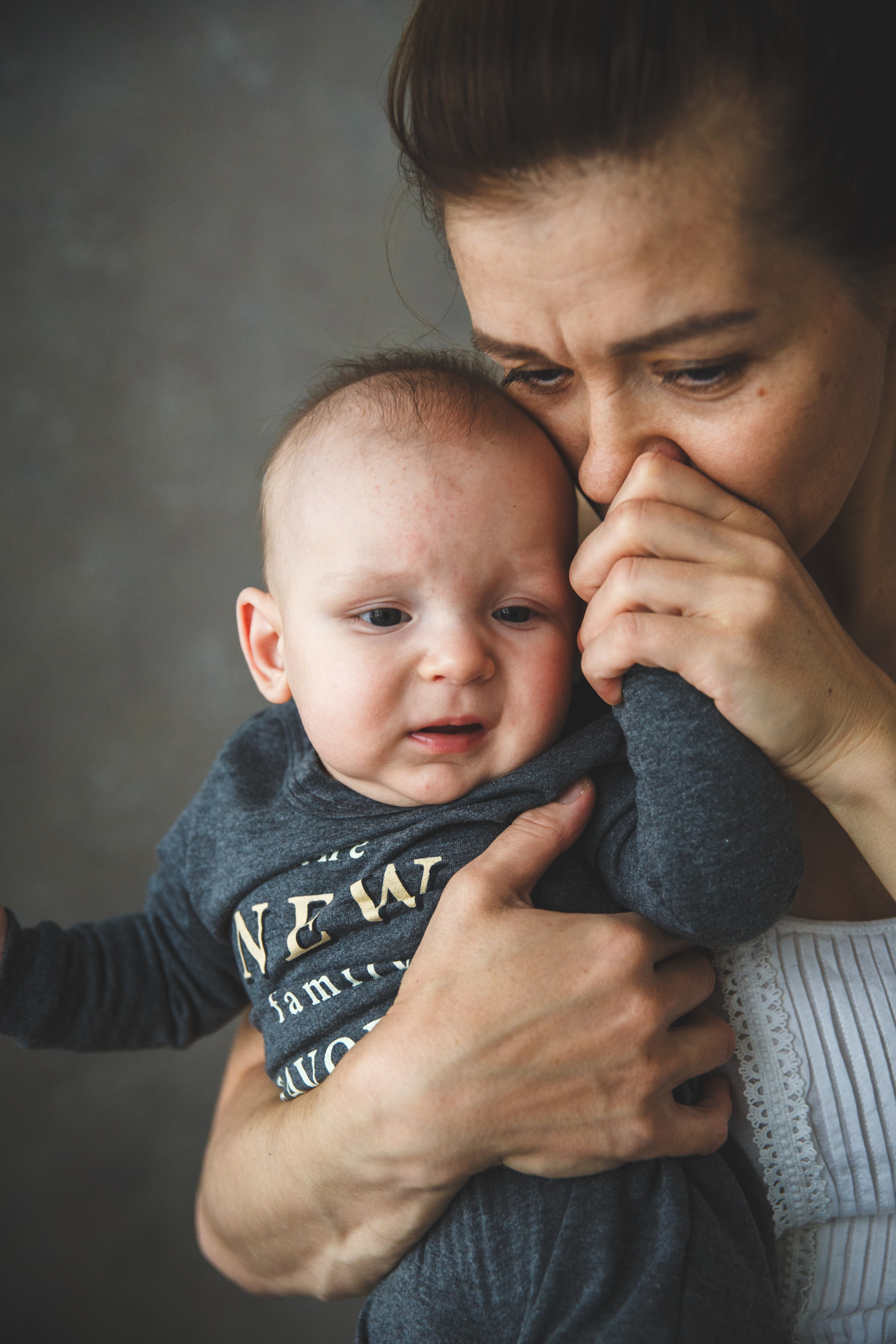 Домашняя фотосъемка грудного кормления. Семейный и школьный фотограф в Москве Анна Ткач