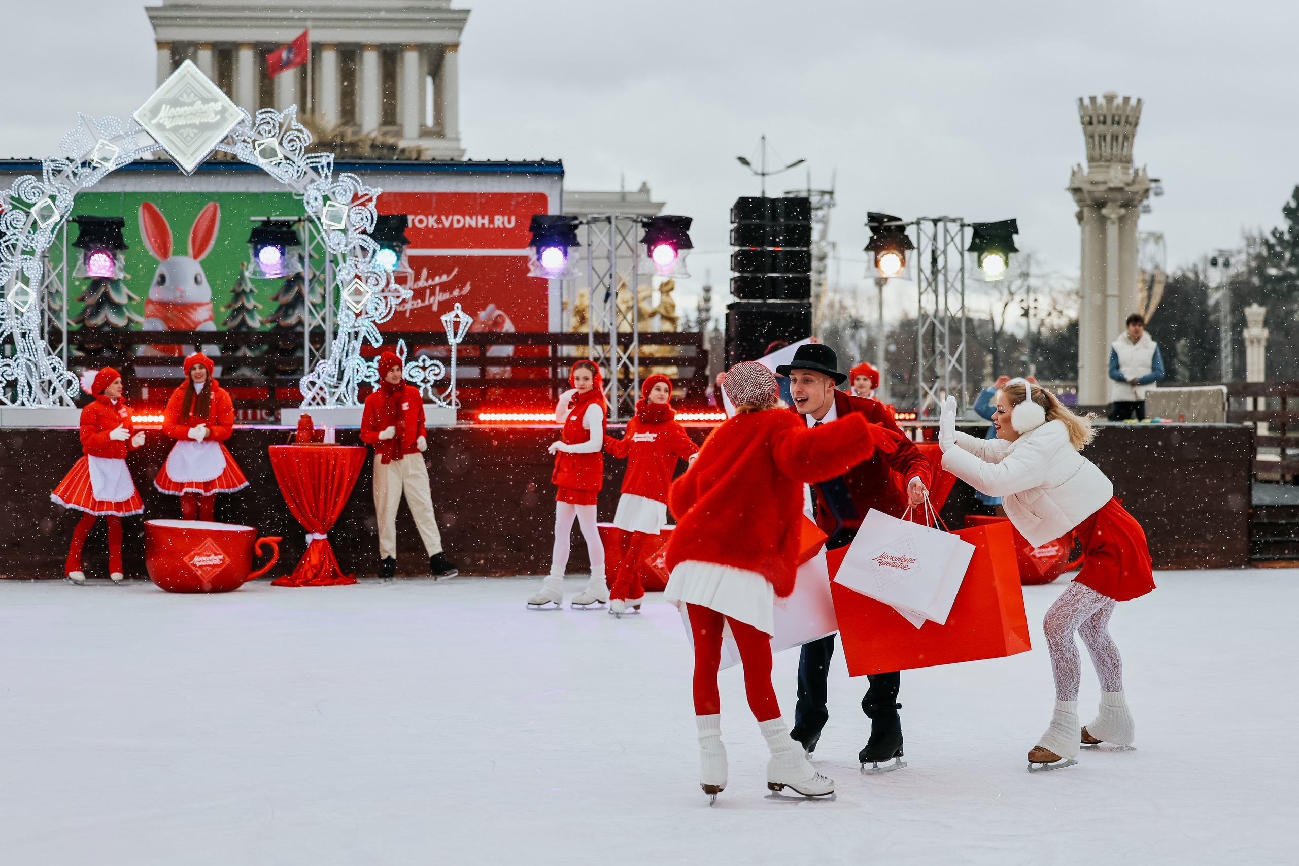 Ледовое шоу ВДНХ проект Московское чаепитие. Фотограф и видеограф Анна Домашенко