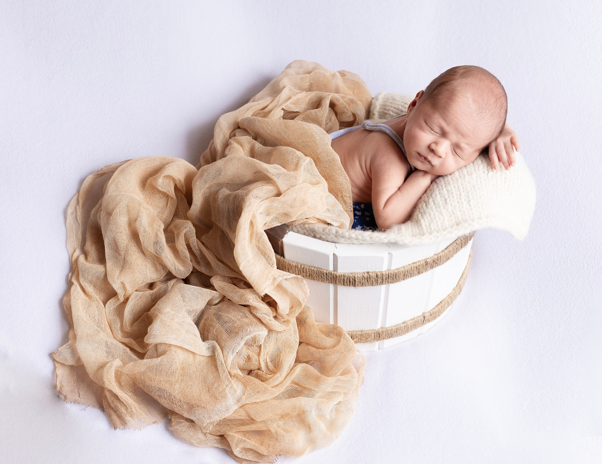 Фотосессия новорожденных в Ижевске. Фотограф новорожденных в Ижевске Анастасия Преснякова
