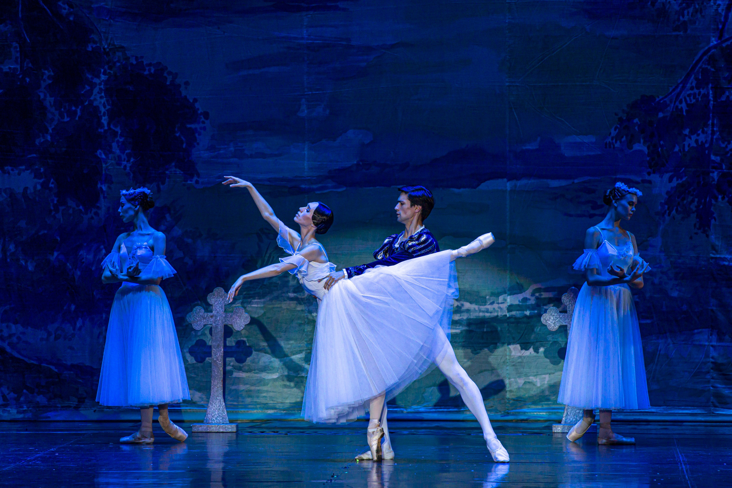 Жизель балет Марийского театра оперы и балета на сцене Зимнего театра. Фотограф в Сочи Юрий Шептаев