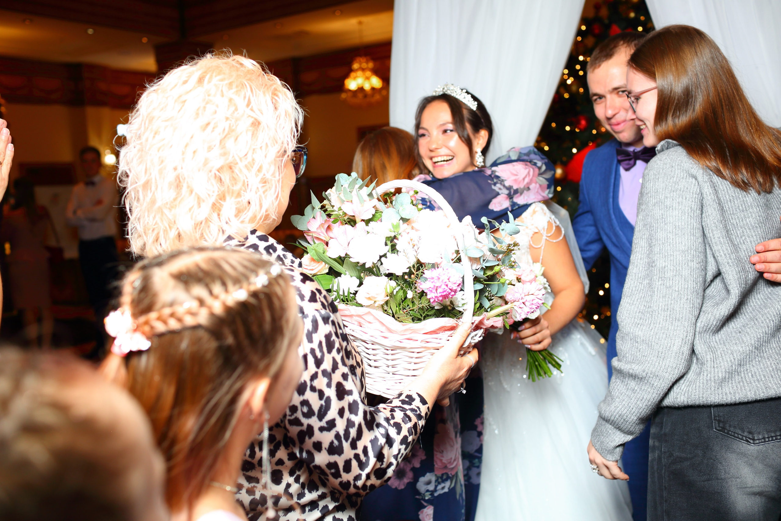 Съемка выездной регистрации в отеле. Свадебный и репортажный фотограф в Ярославле и Санкт-Петербурге Роман Микрюков