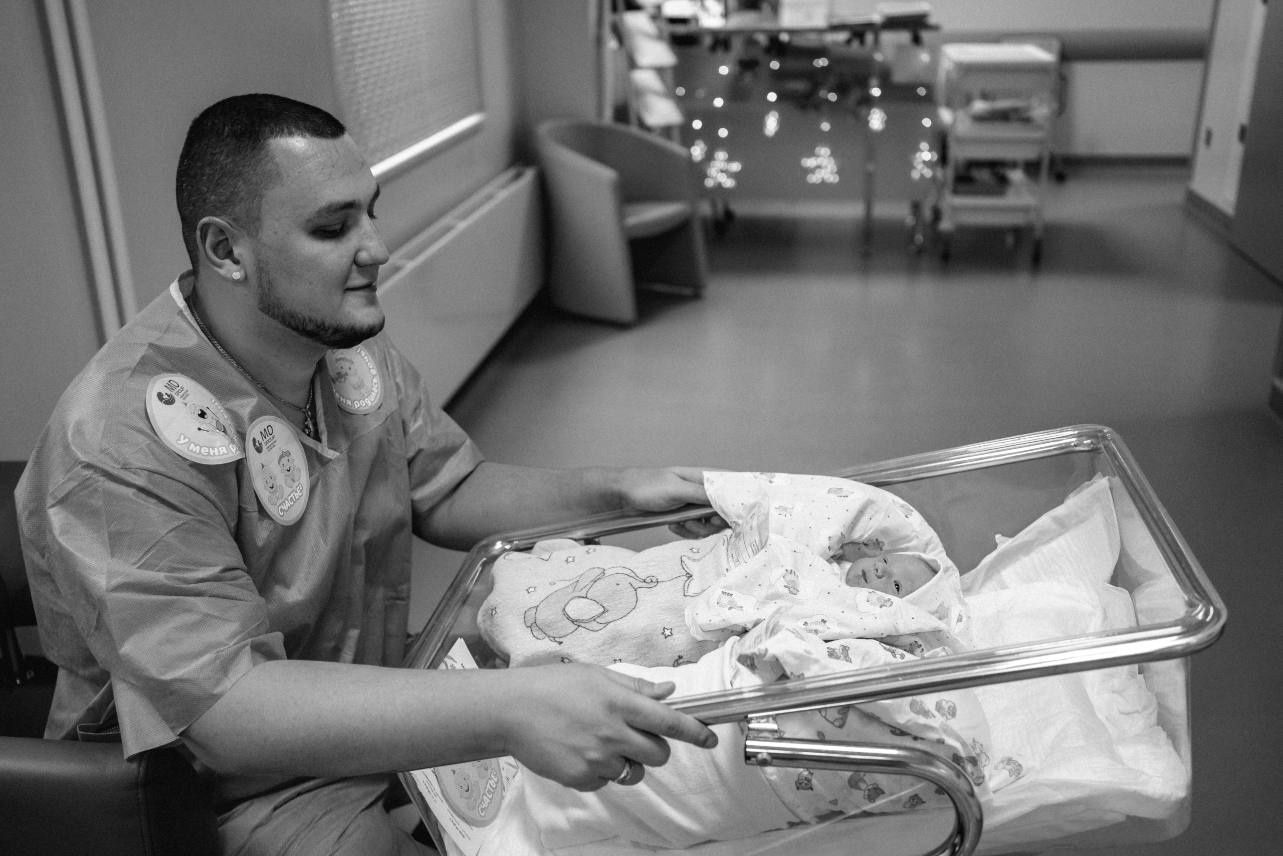 Съемка родов ЧБ. Фотограф и видеограф на роды в Москве Подшивалова Полина