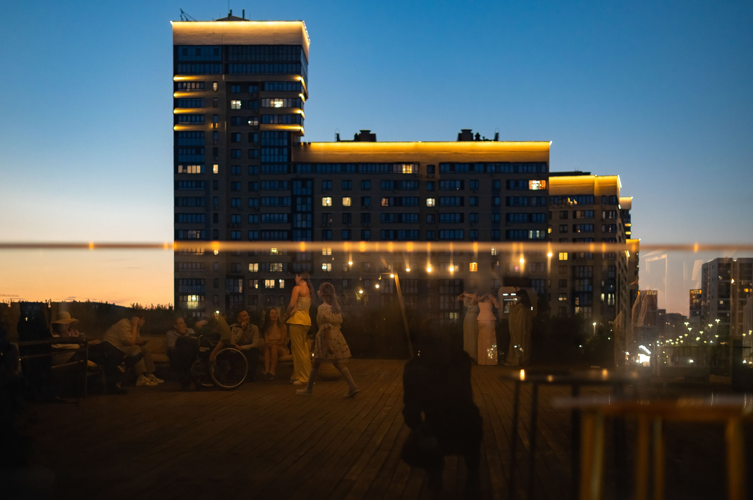 Одним солнечным днем на берегу реки. Евгений Нисковских — свадебный и репортажный фотограф в Тюмени