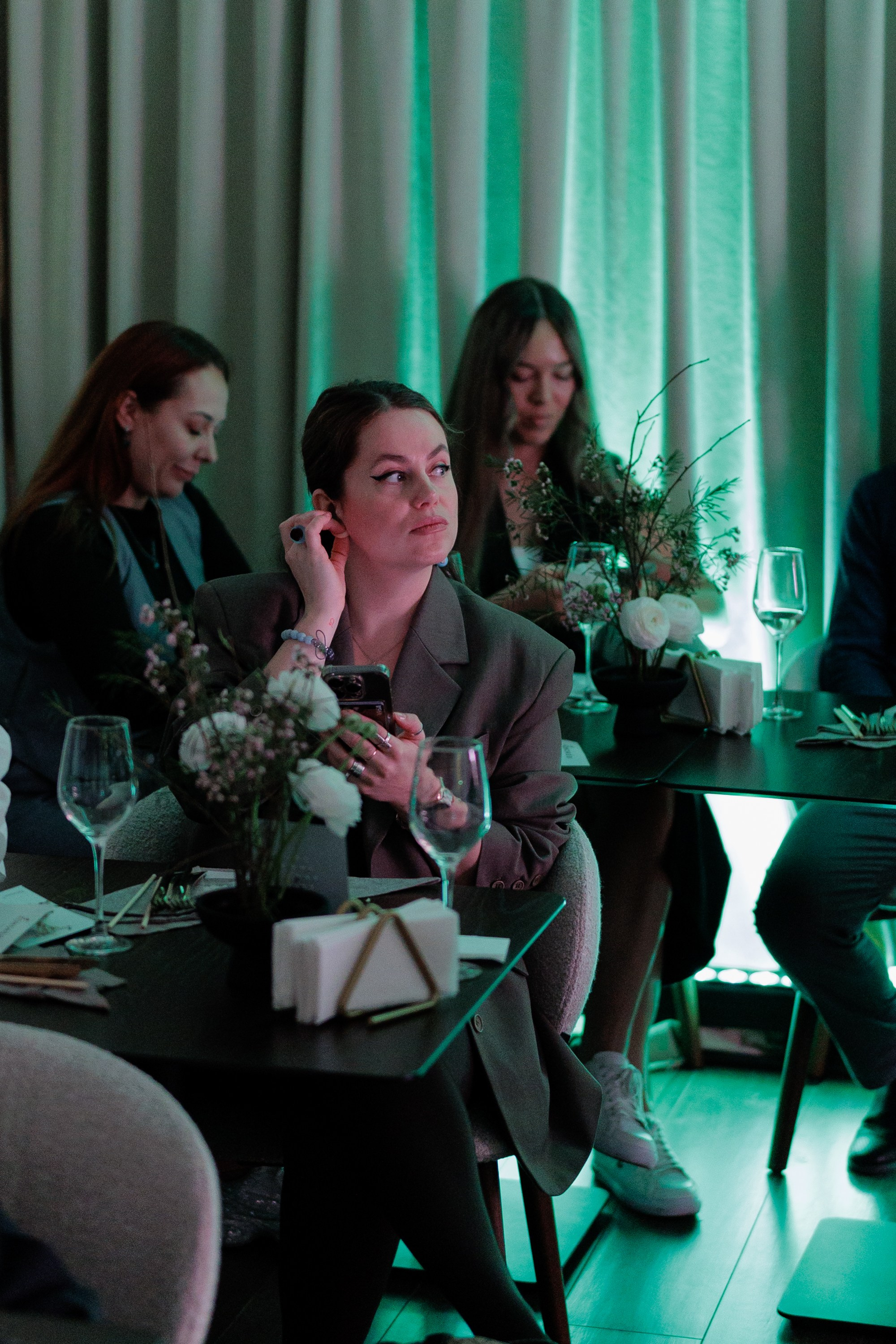 Гастроужин в р.Komorebi (may.25). Свадебный фотограф