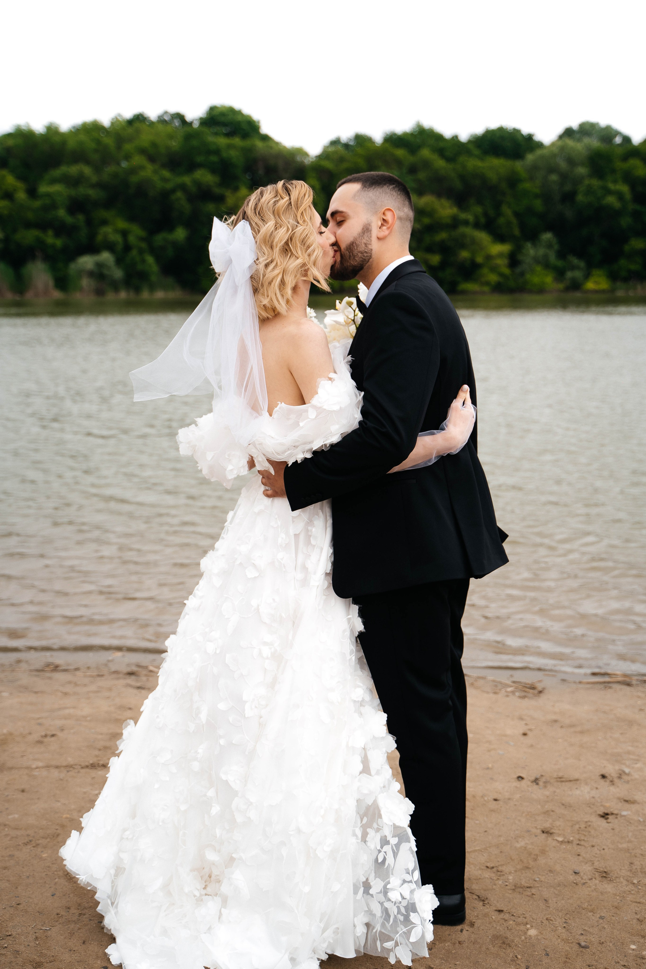 Илья и Вика — все начинается с любви. Свадебный и семейный фотограф