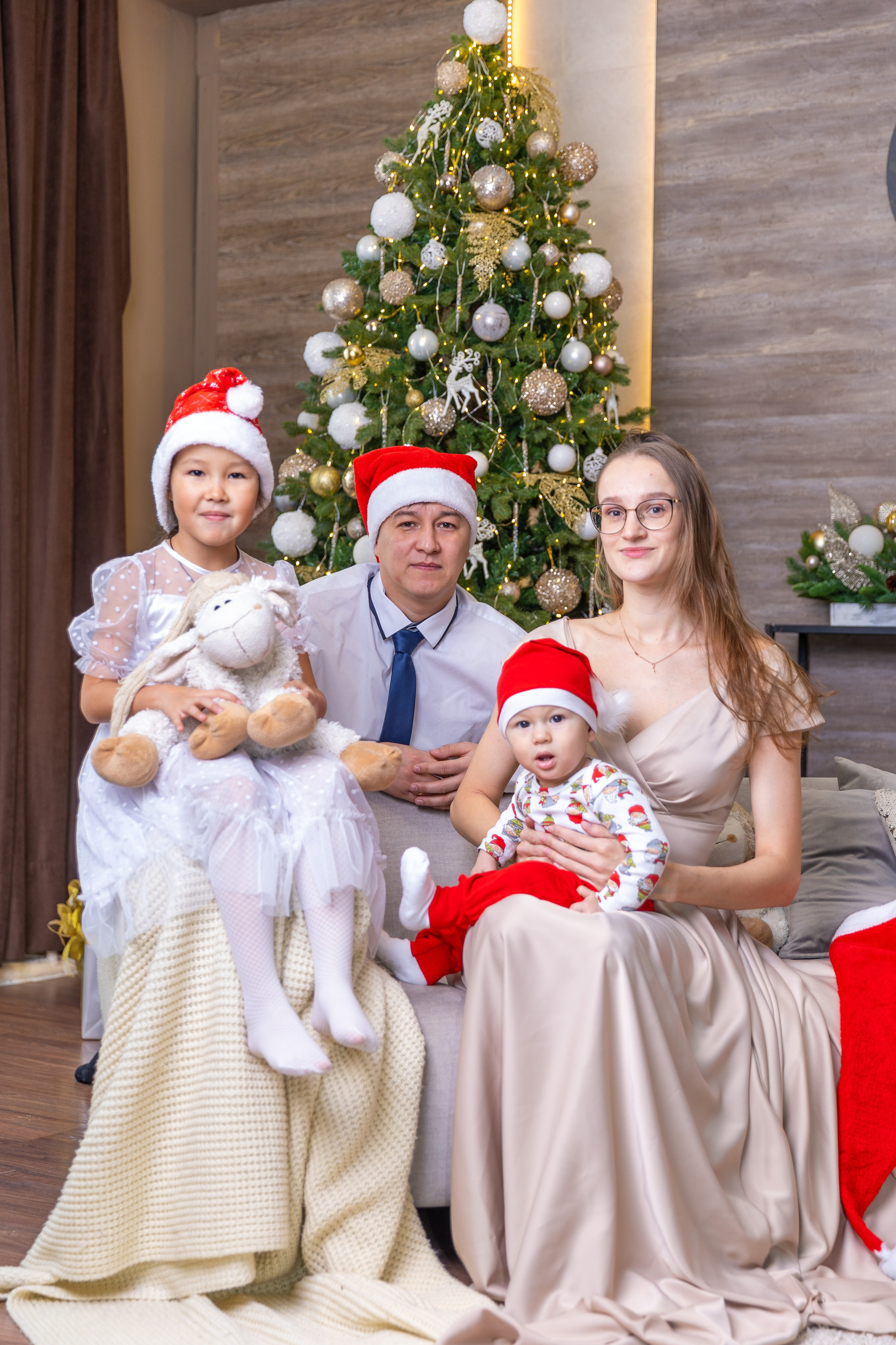 Новогодние фотоссесии. Фотограф 📸 семейный, предметный, репортажный