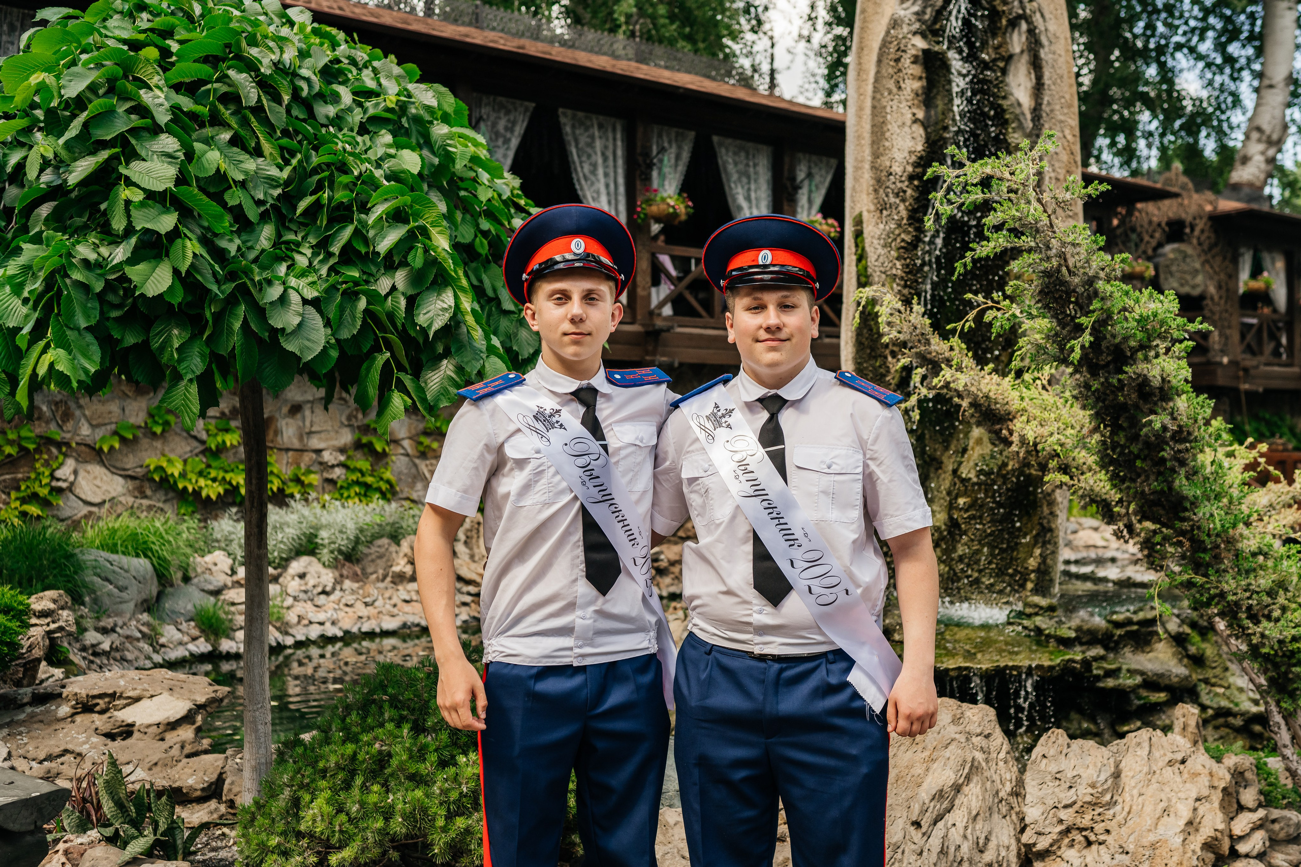 Школьники-кадеты в парке Лога. Фотограф в Каменске-Шахтинском Ольга Сагал