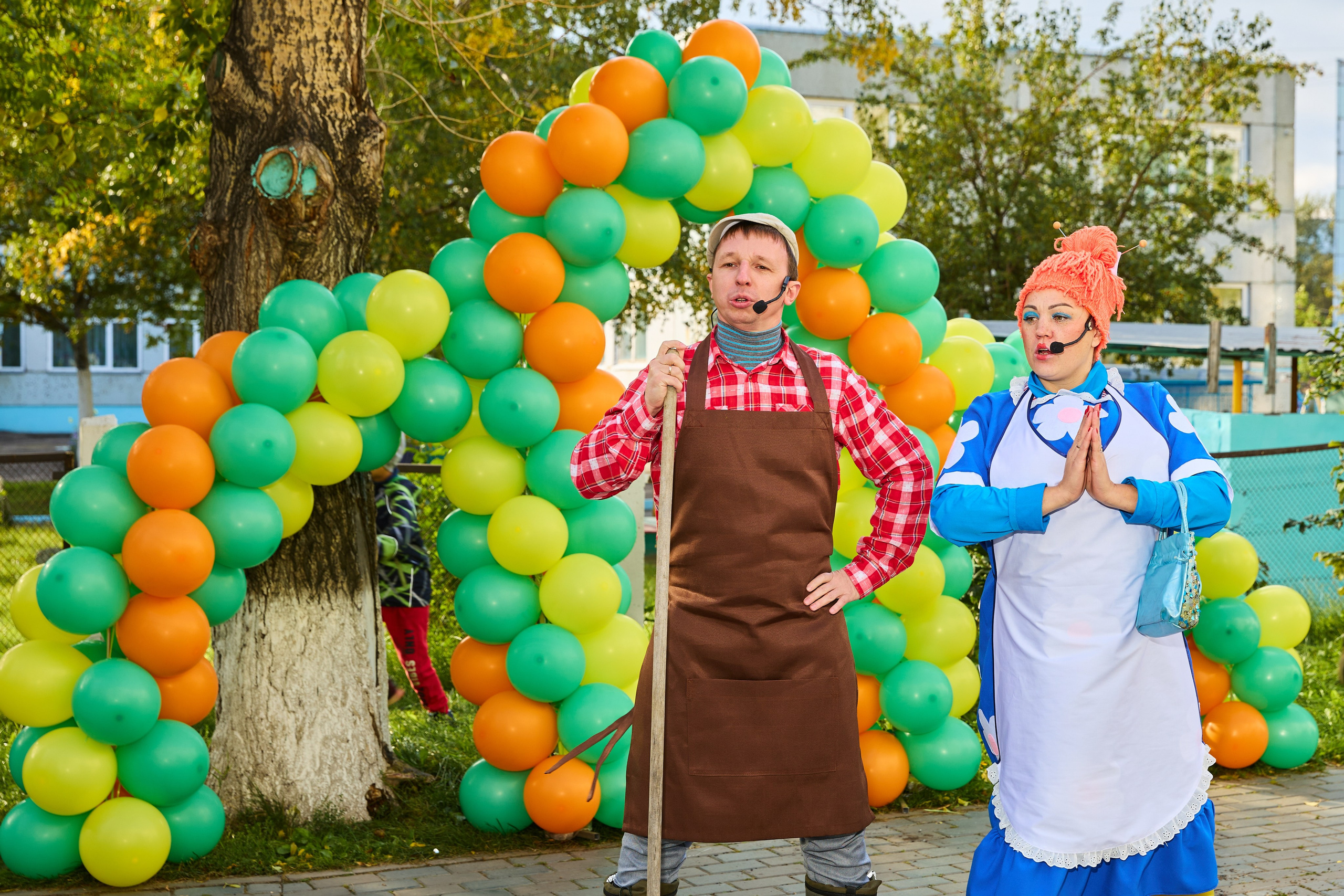 Лето закончилось, но праздник продолжается. День двора
