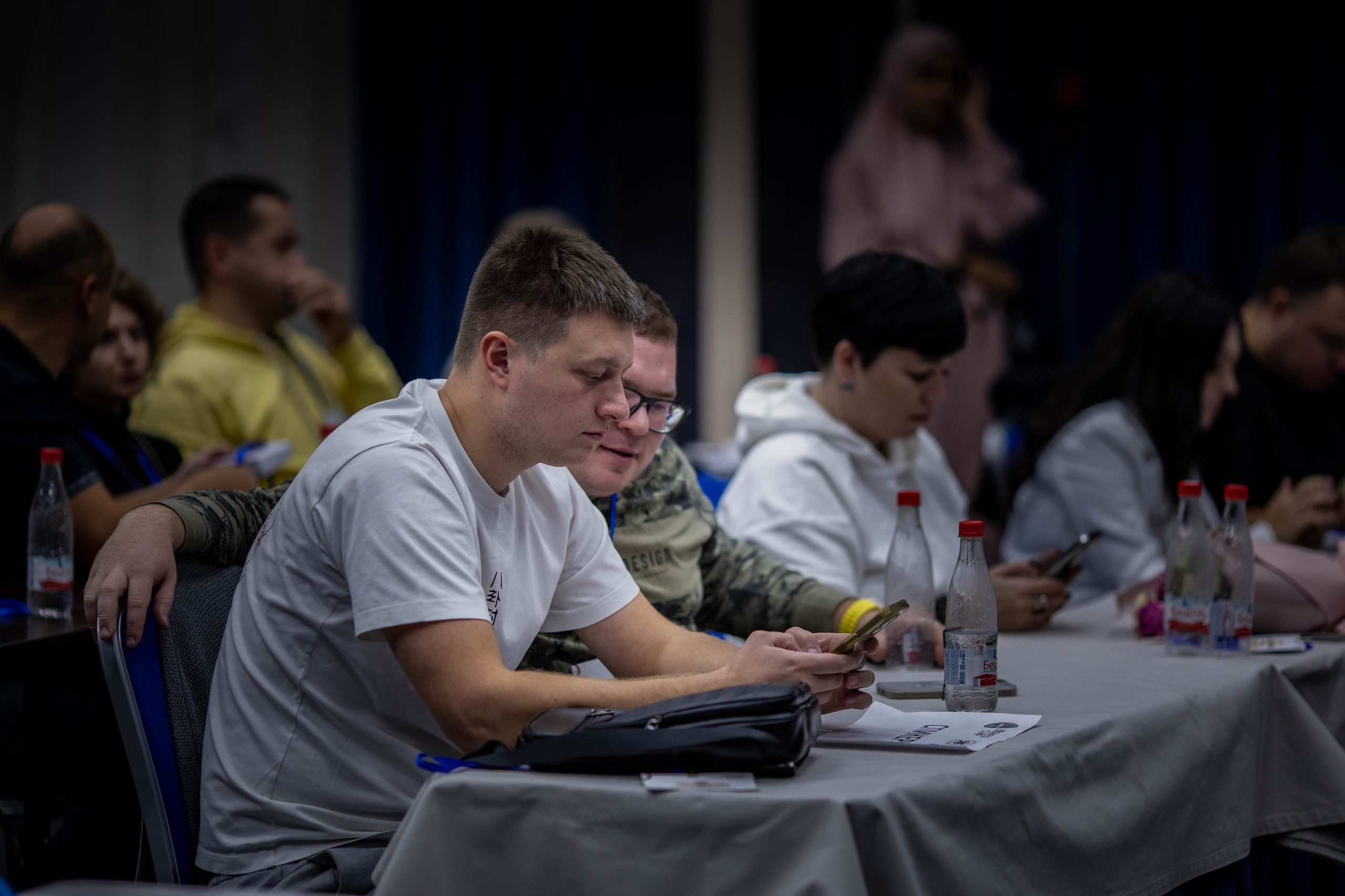 КОНФЕРЕНЦИЯ ПО ПОСУТОЧНОЙ АРЕНДЕ. Медиапродюсер, фотограф в Минеральных Водах —Виктор Холодов