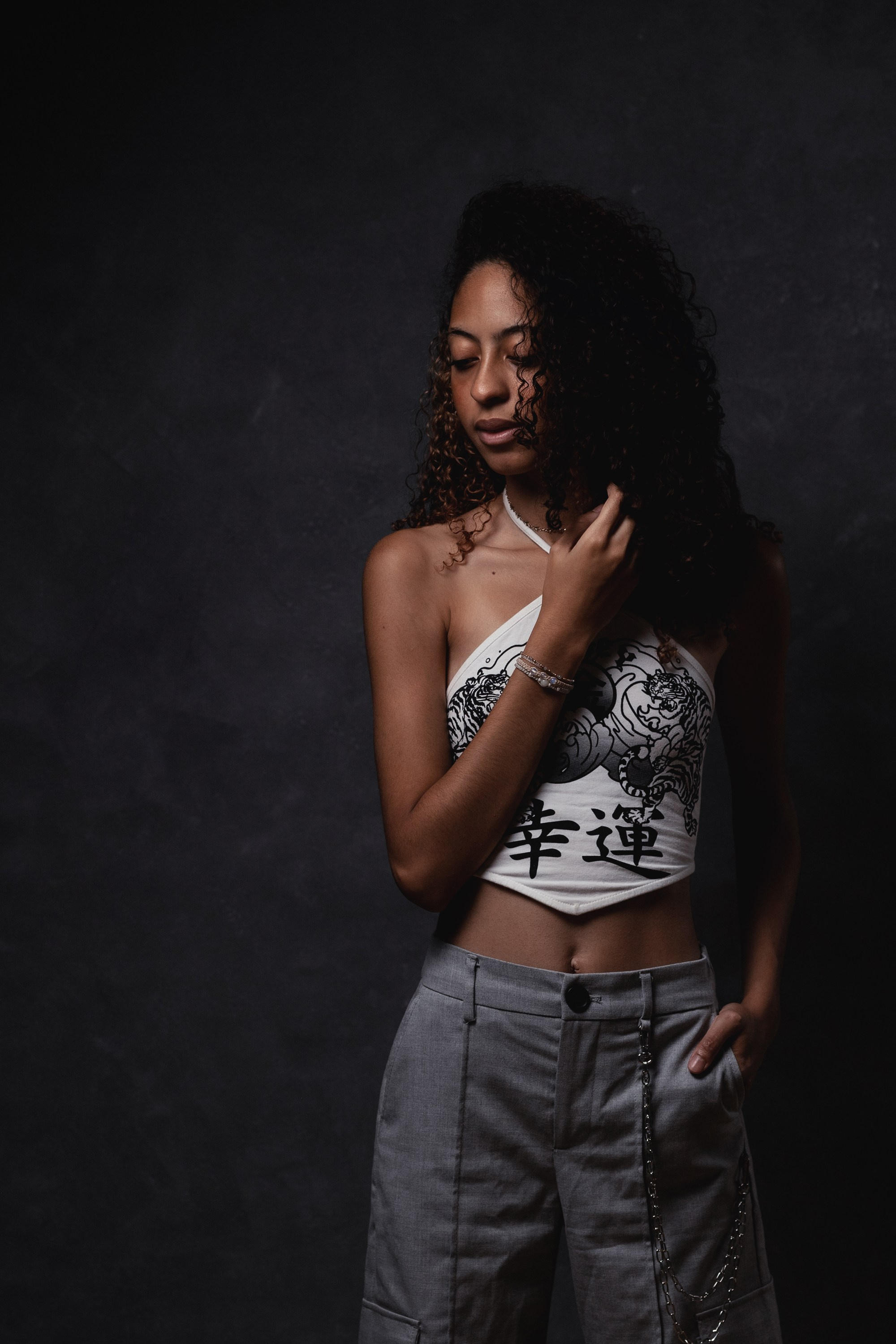 Фотограф в Граце: студийная съёмка афроамериканки