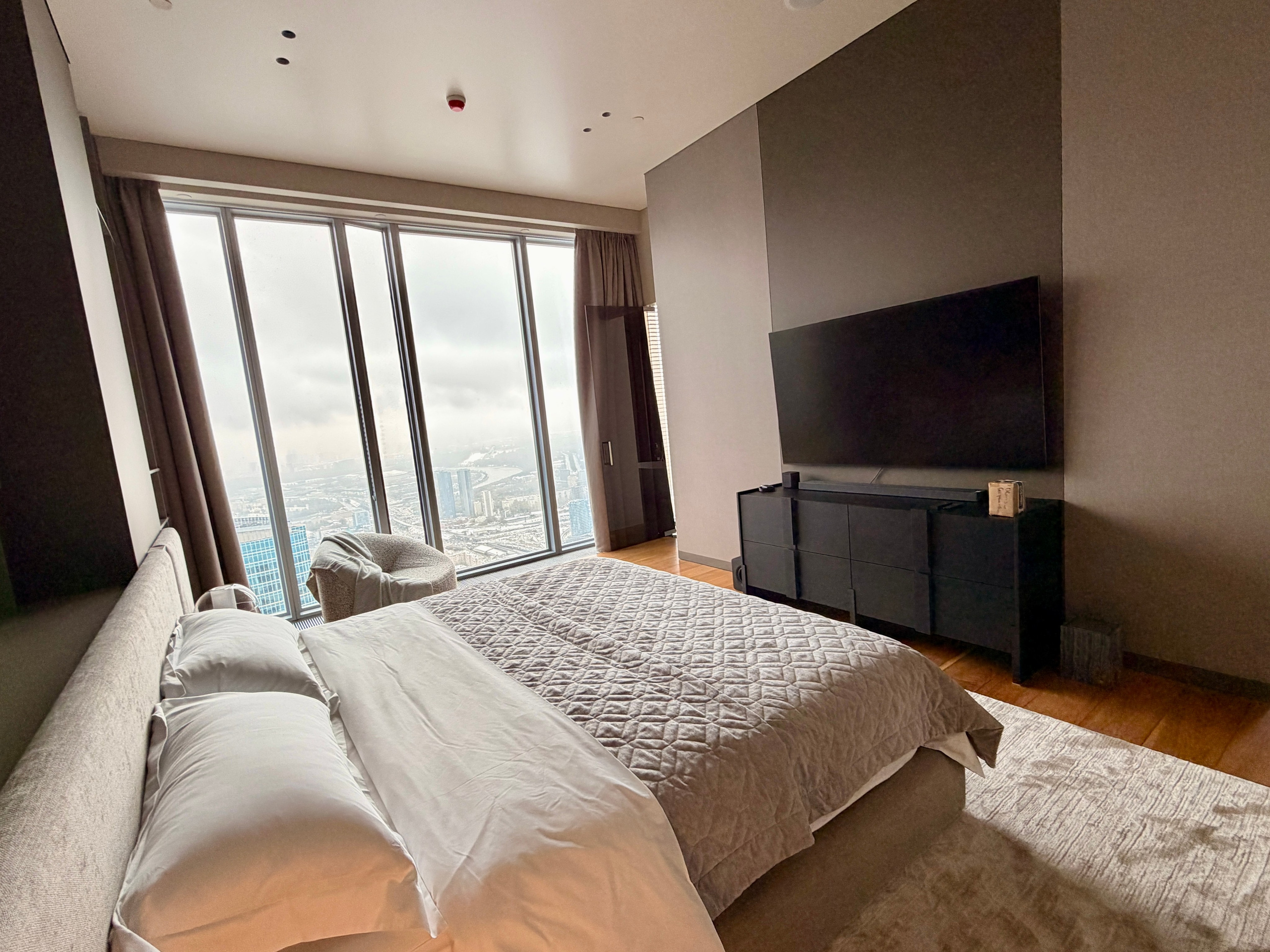Апартаменты башня ОКО 270 м². Ремонты премиум-класса 1 S T . G R E A T . P R O