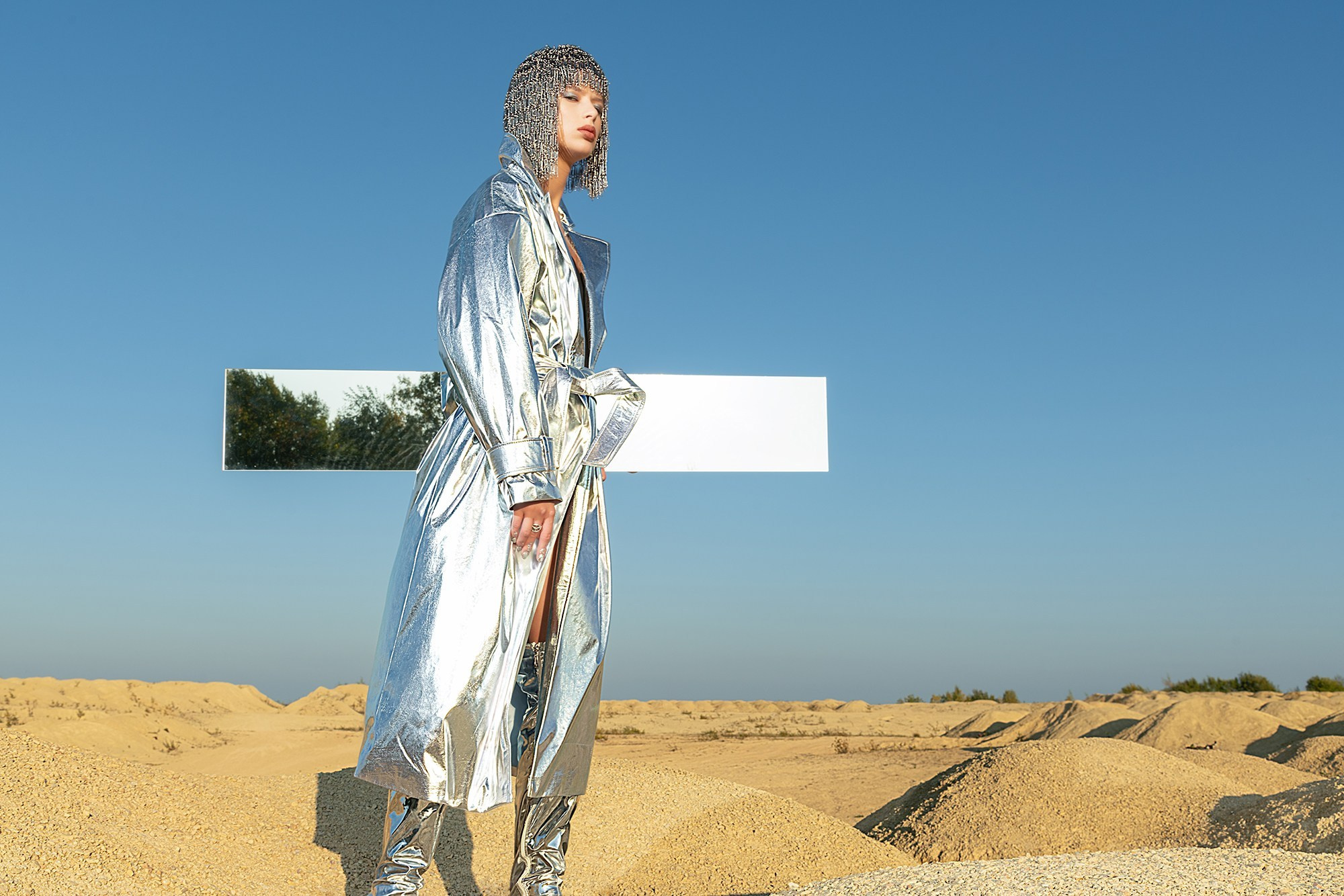 Silver in the sands. Sakunov Photo