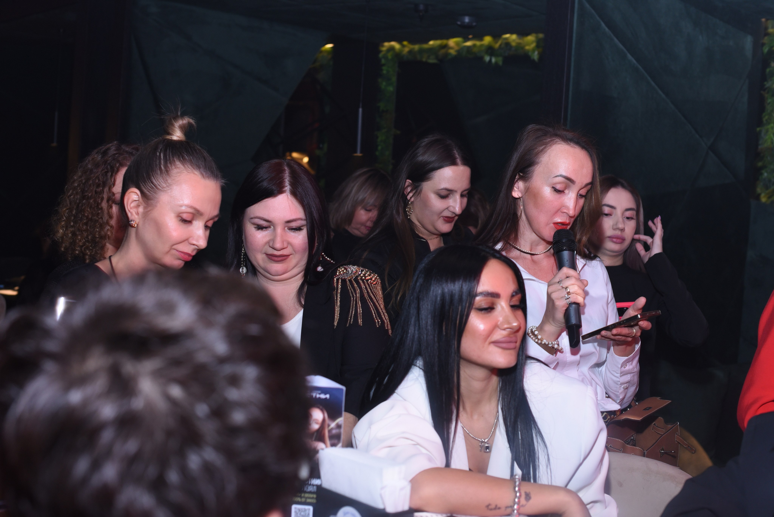 СПЛЕТНИ. Фотограф и видеограф в Краснодаре Анастасия Шеверева