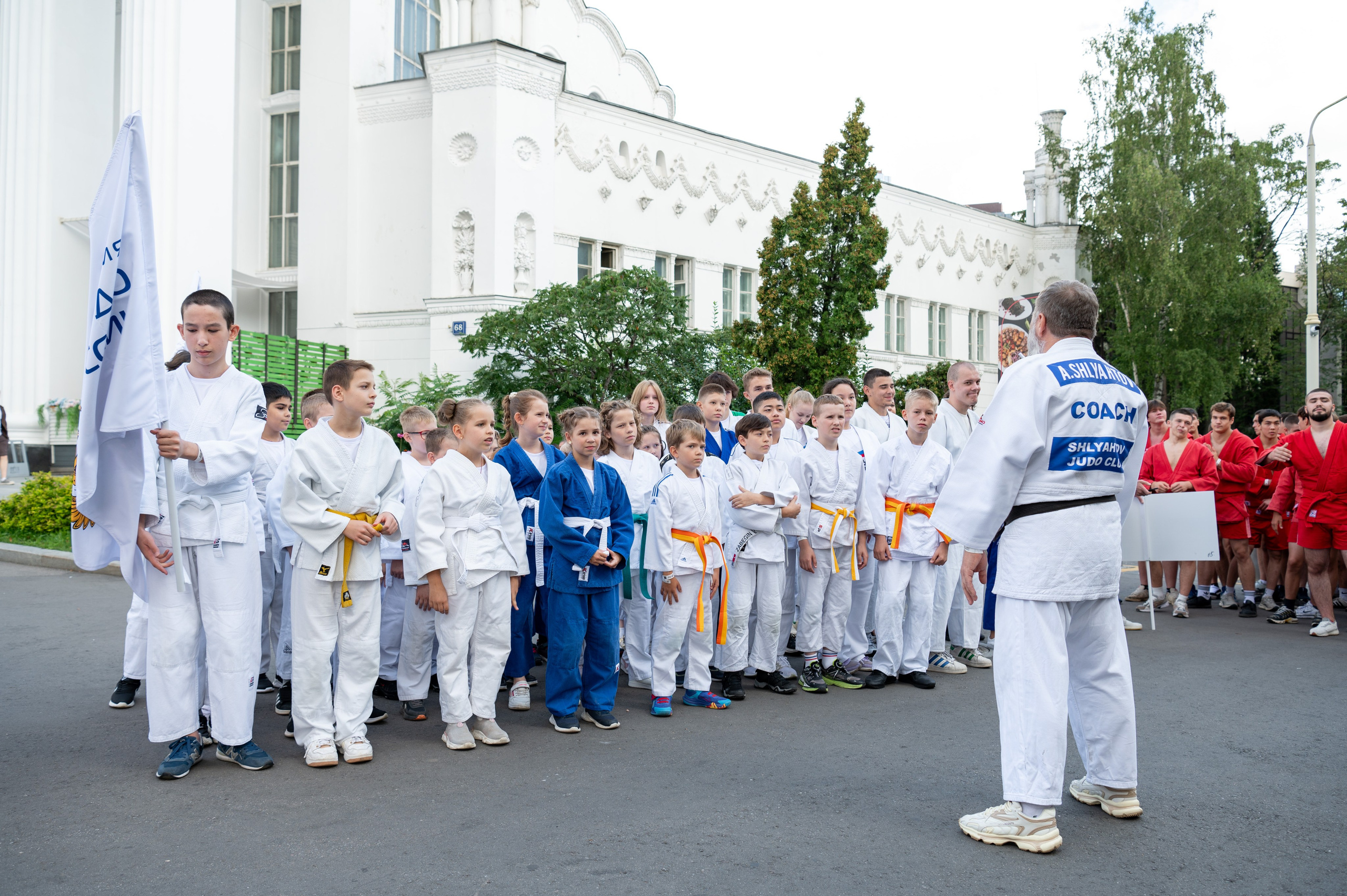 Спортивное шествие посвященное Дню физкультурника!. Детский и семейный фотограф г. Москва Оксана Катаджи