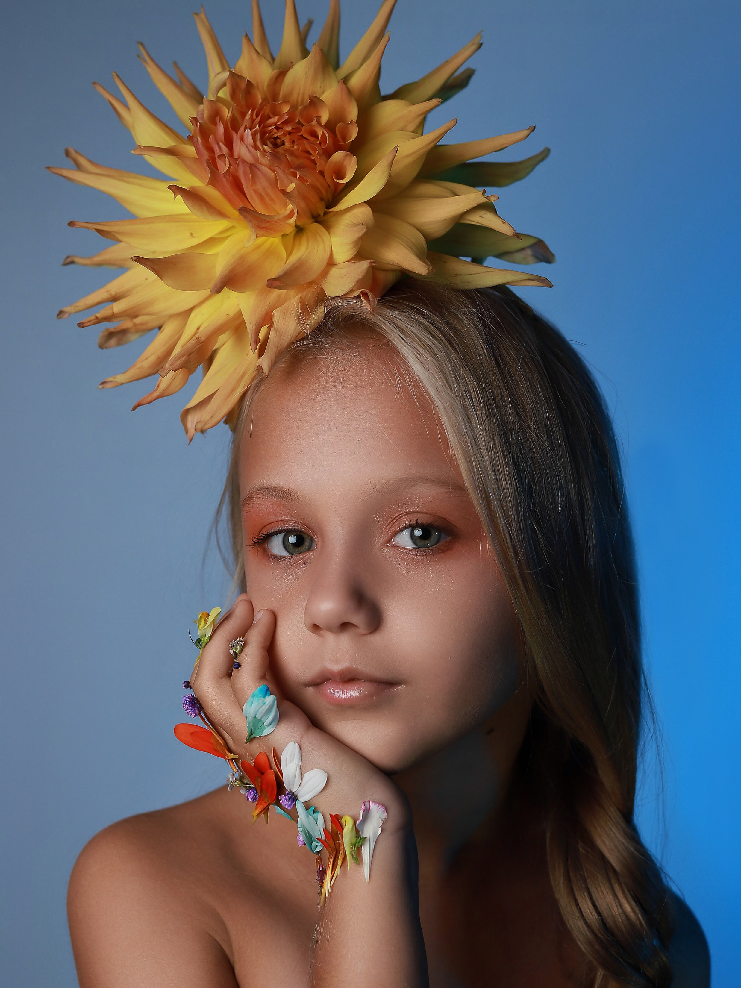 Портреты с цветами. Фотограф Юлия Мальцева