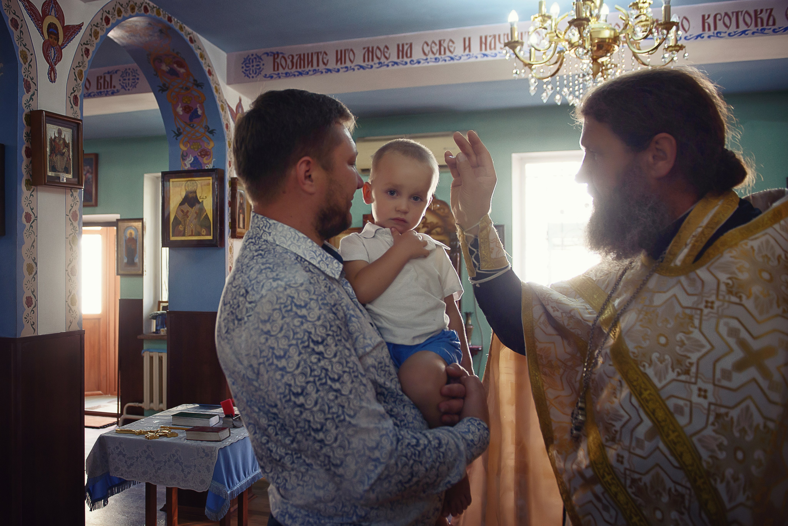 Крещение Платона. Семейный фотограф, женский фототерапевт