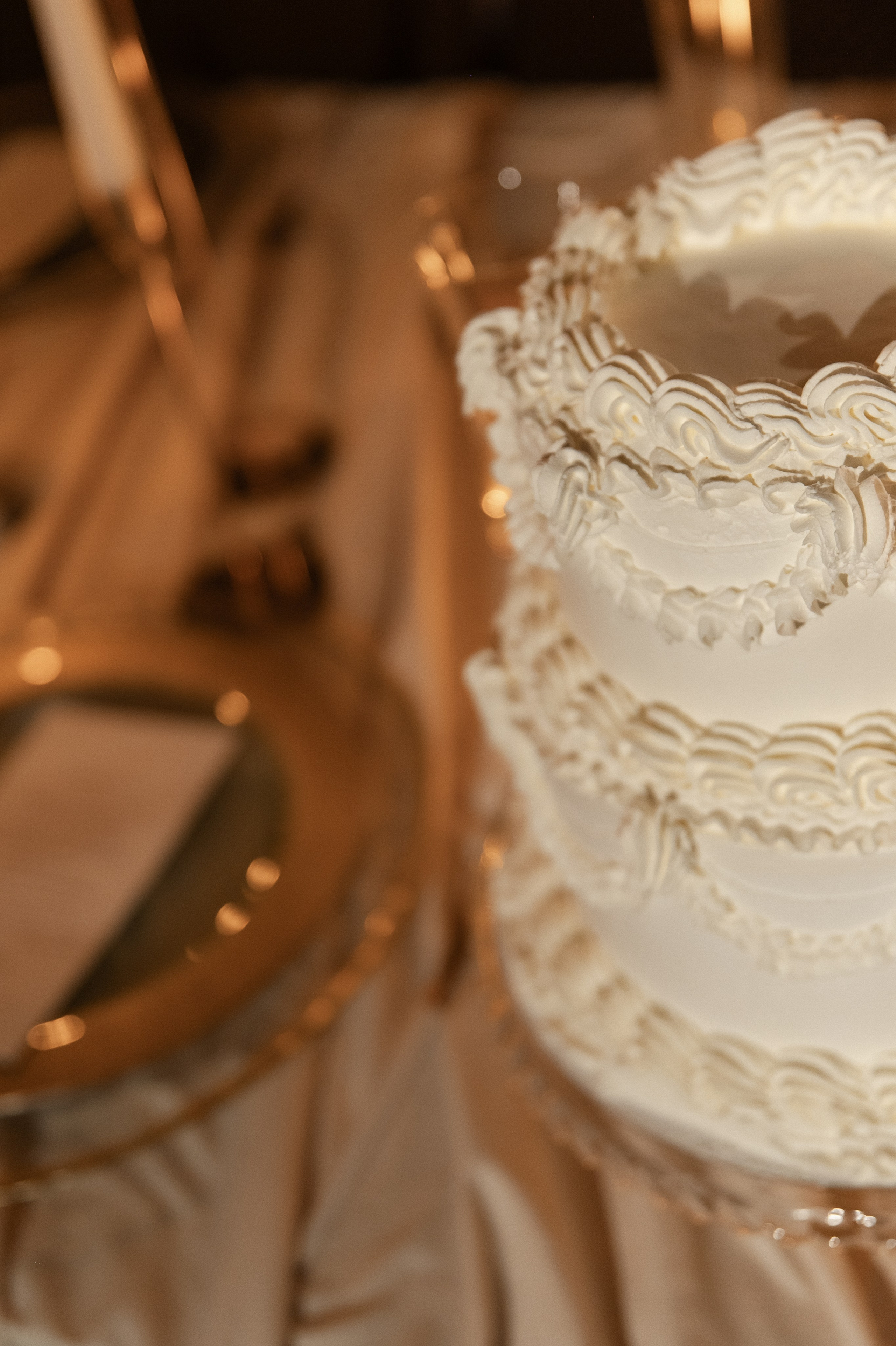 Камерный свадебный ужин при свечах в старинном особняке в фотостудии 21. Kult. Ярослава Ерина — свадебный фотограф в Москве