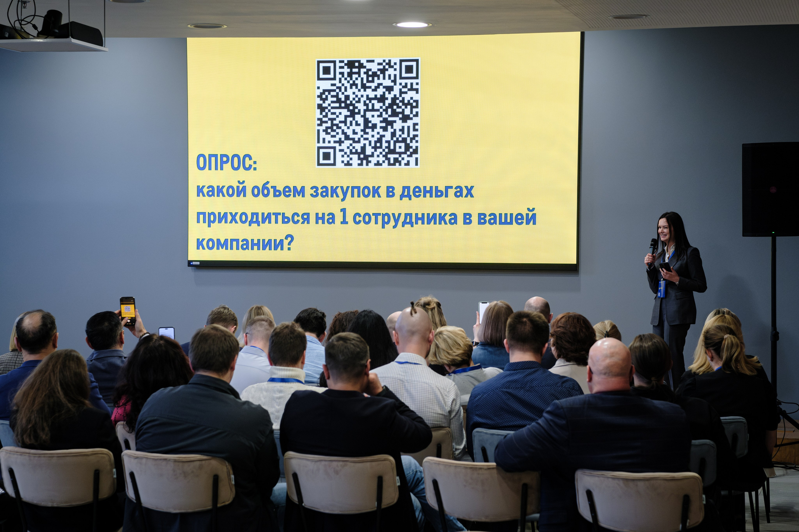 METRO. Репортажный и портретный фотограф в Москве Илья Спиридонов