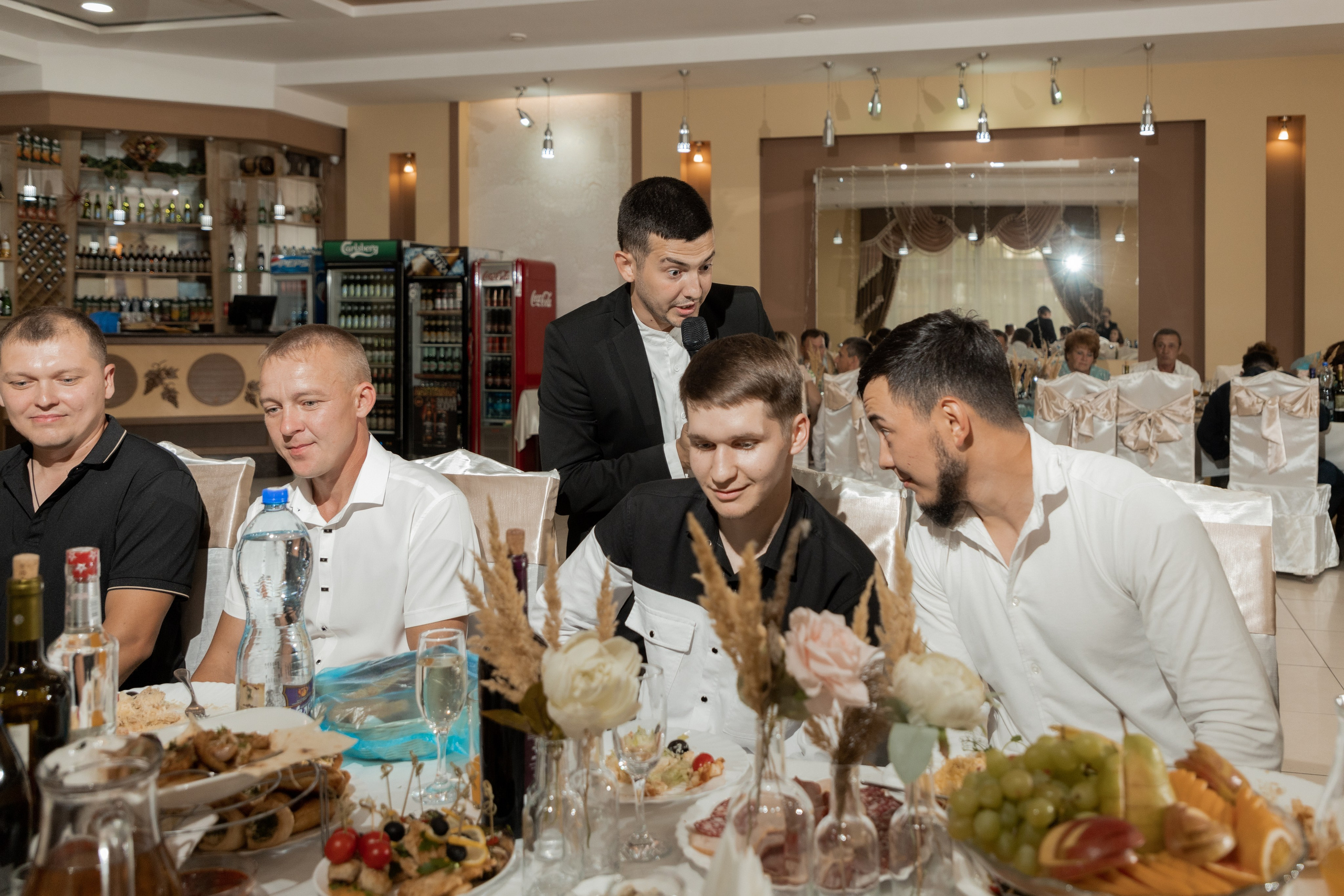 Роман и Александра (банкет). Свадебный фотограф Ангелина Сунгатулина | Саратов | Балаково | Вольск