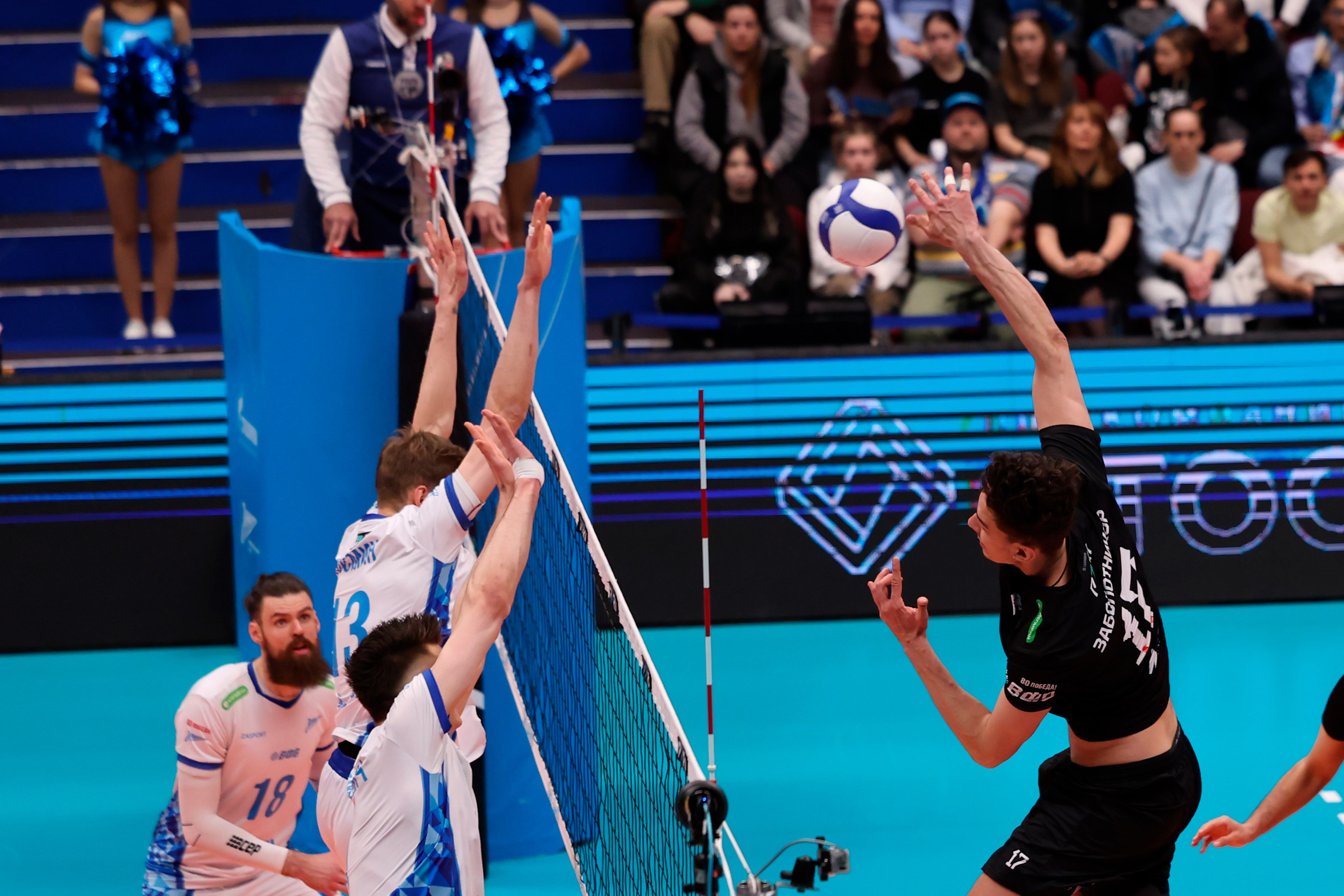 ВК Зенит — ВК Белогорье 08.04.2025. Спортивный и репортажный фотограф Антон Тереханов