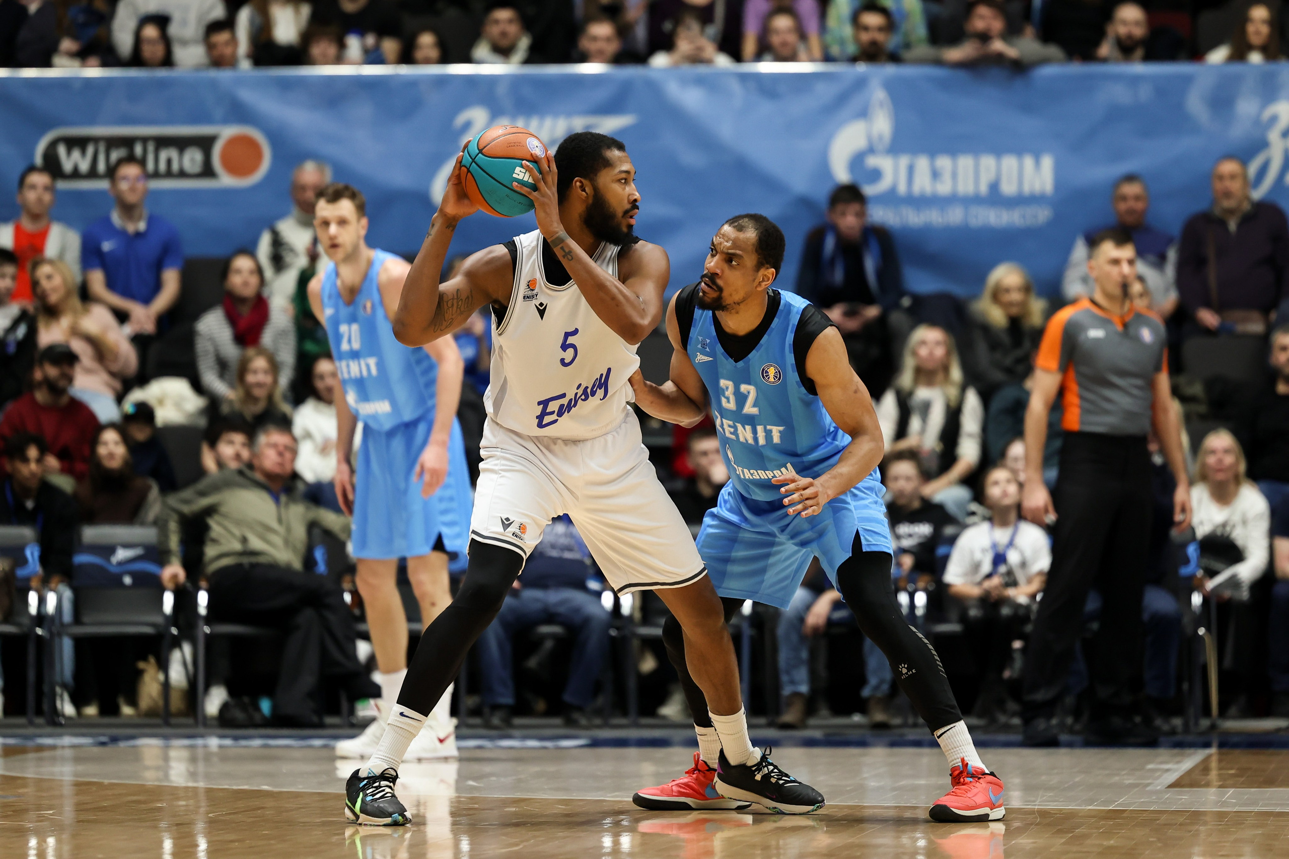 Зенит-Енисей 10.03.2024. Спортивный и репортажный фотограф Антон Тереханов