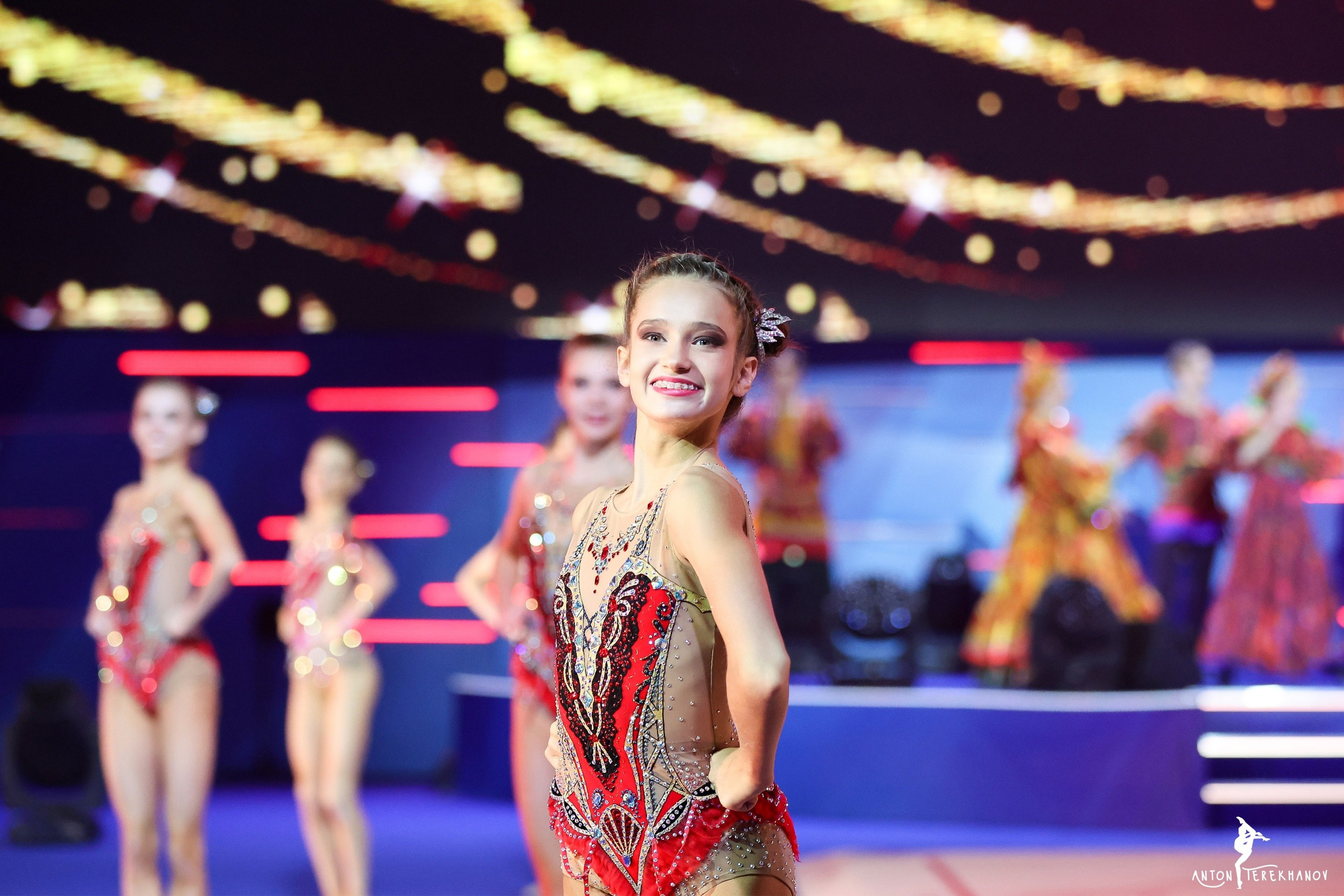 Концерт ко Дню Матери СК «Юбилейный» 27 ноября 2022. Спортивный и репортажный фотограф Антон Тереханов