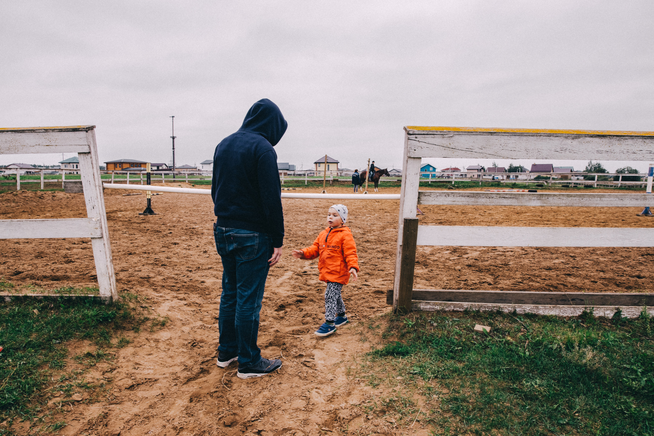 Про любовь, веселье, капризы и сон в повозке…. Семейный фотограф, фотограф родов, репортажей фотограф в Санкт-Петербу