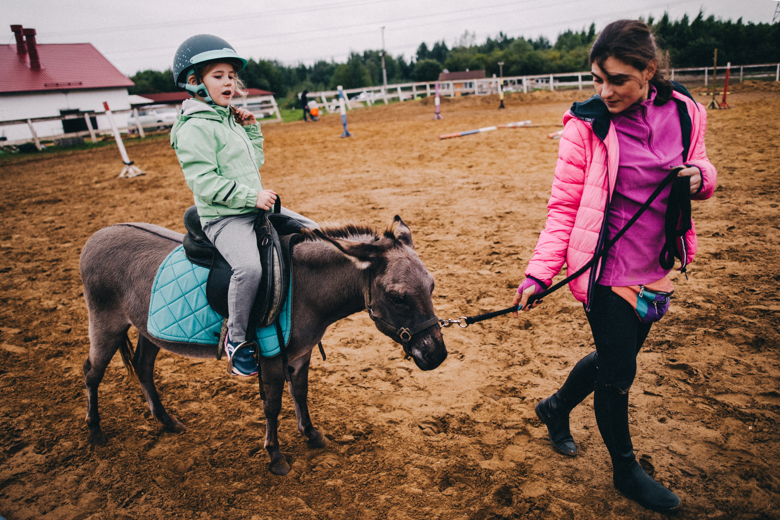 Про любовь, веселье, капризы и сон в повозке…. Семейный фотограф, фотограф родов, репортажей фотограф в Санкт-Петербу