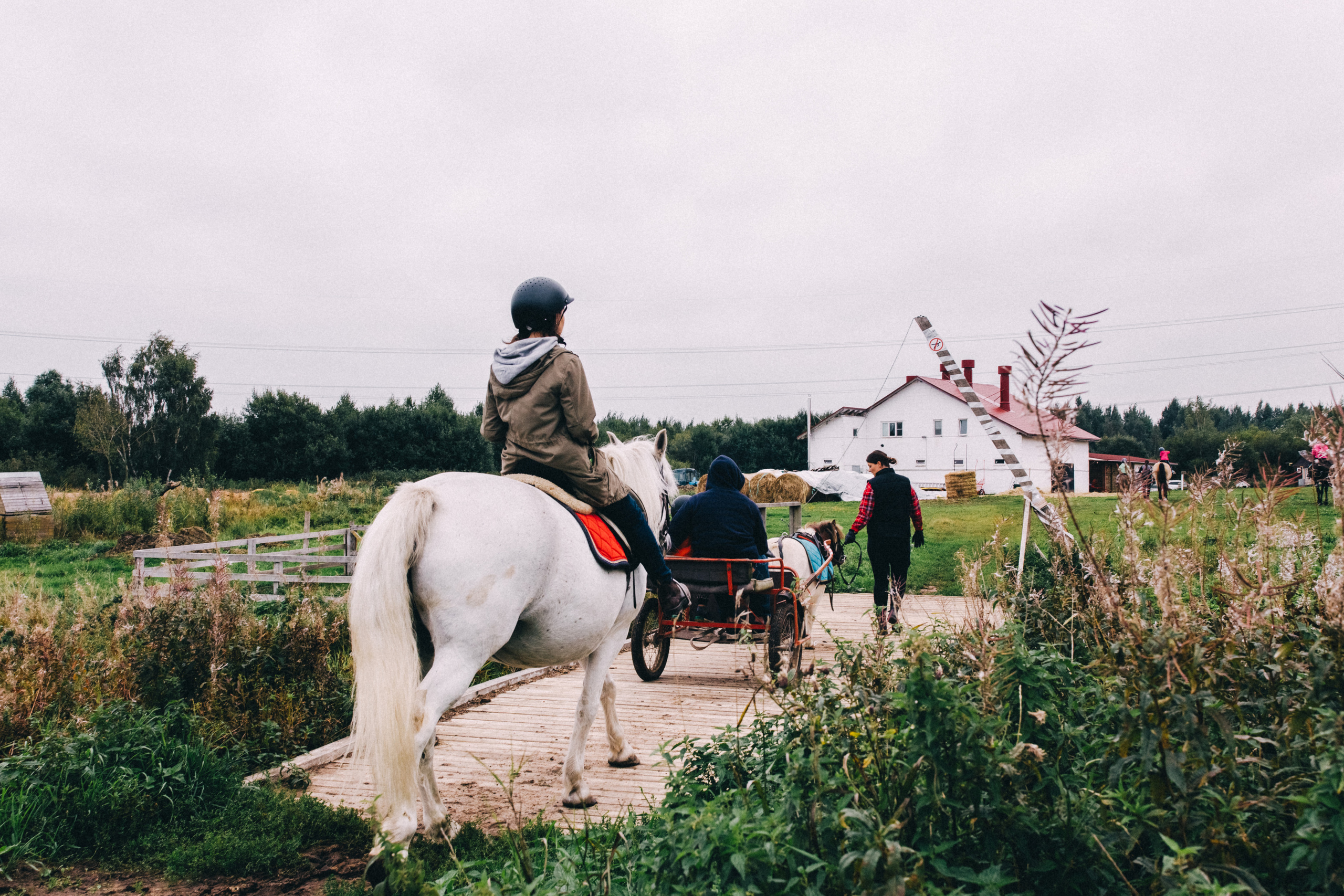 Про любовь, веселье, капризы и сон в повозке…. Семейный фотограф, фотограф родов, репортажей фотограф в Санкт-Петербу