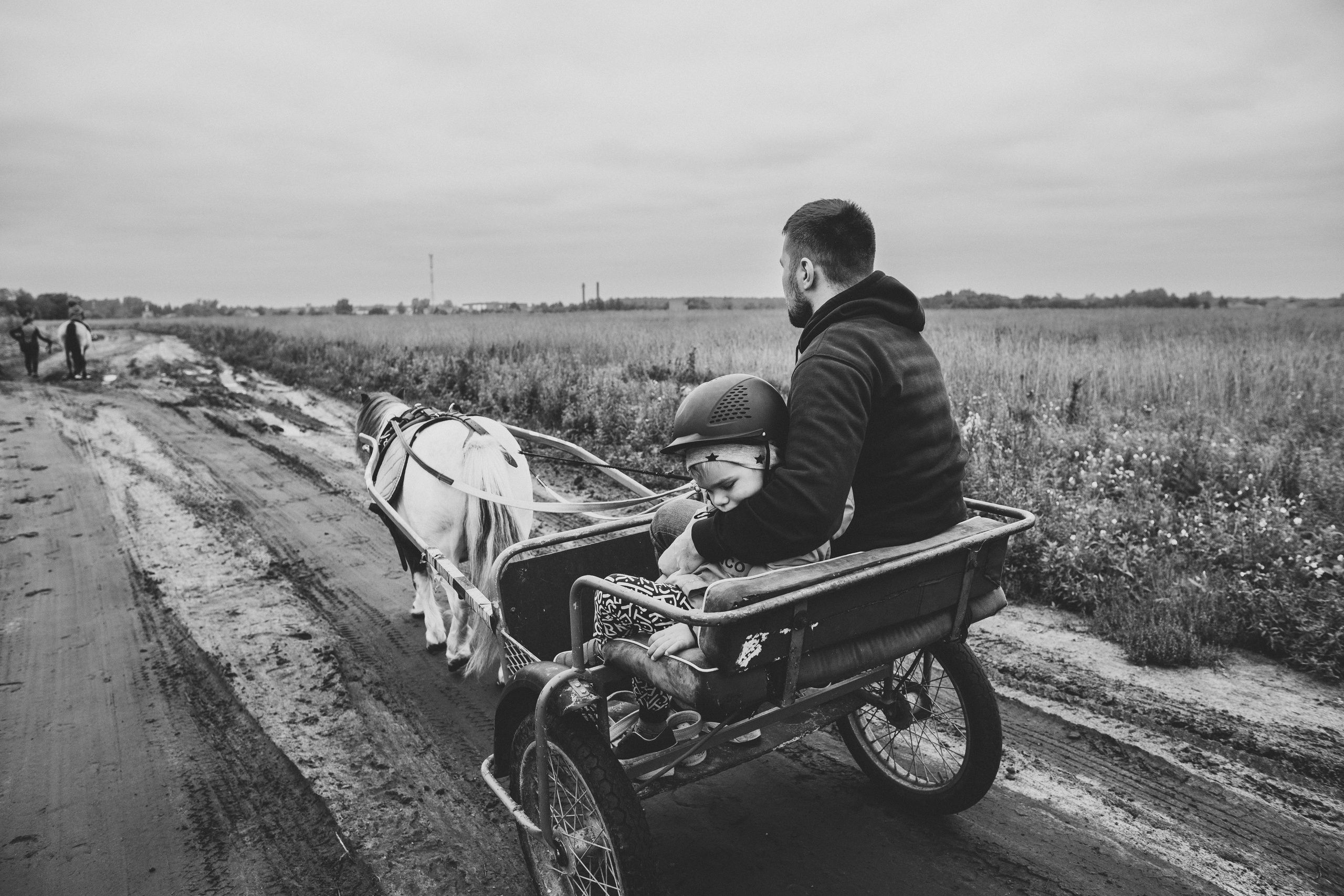 Про любовь, веселье, капризы и сон в повозке…. Семейный фотограф, фотограф родов, репортажей фотограф в Санкт-Петербу