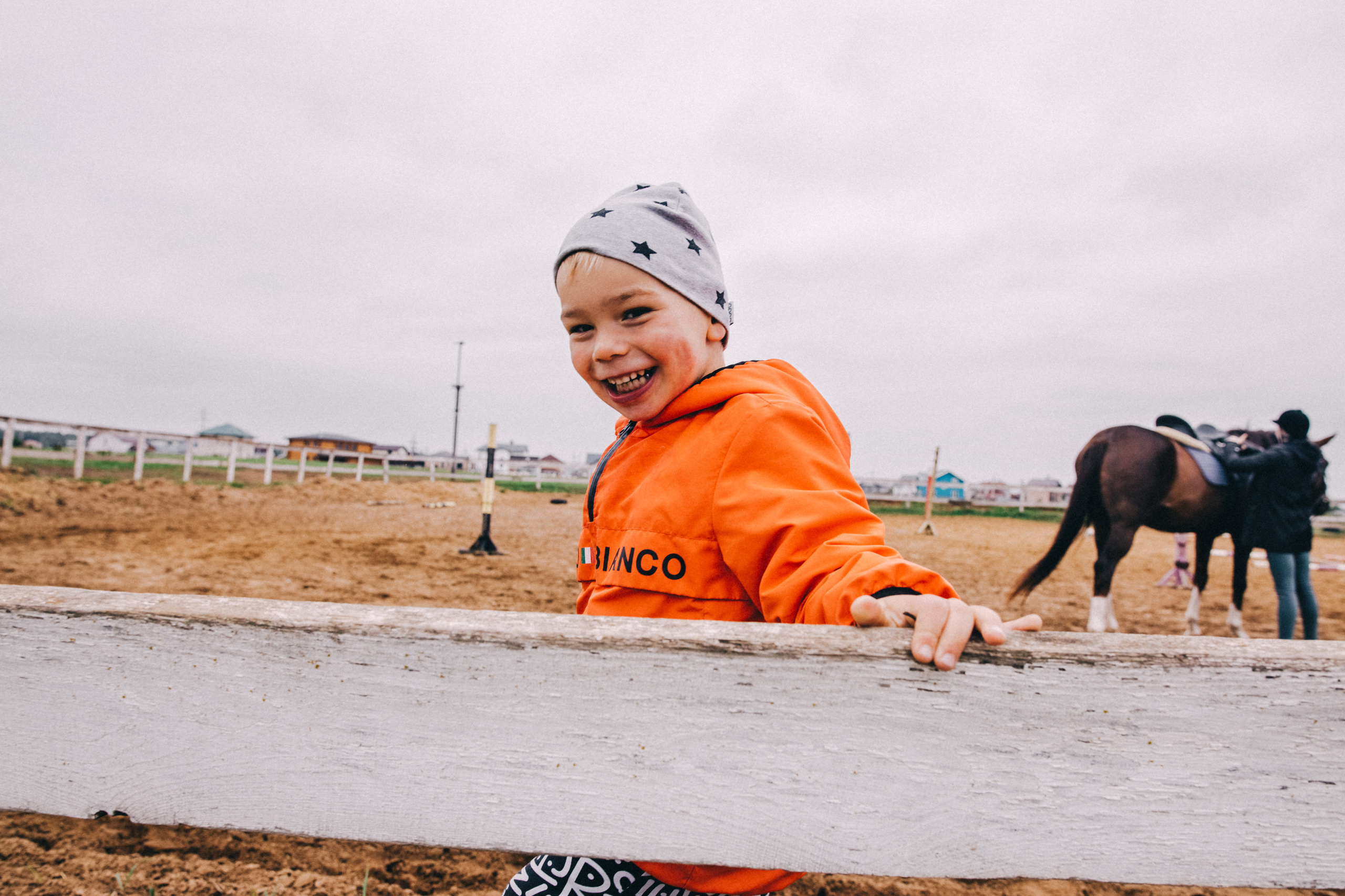 Про любовь, веселье, капризы и сон в повозке…. Семейный фотограф, фотограф родов, репортажей фотограф в Санкт-Петербу
