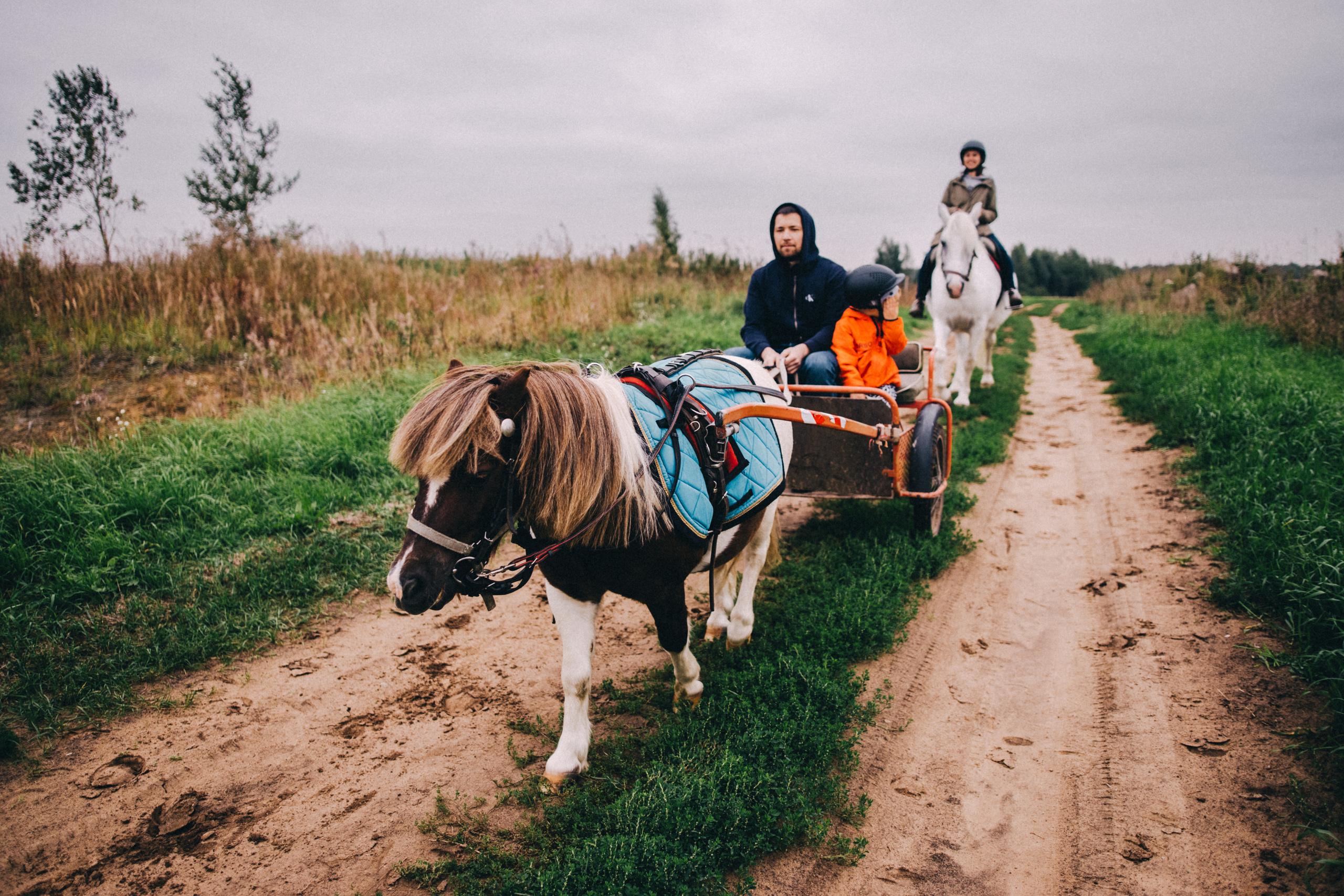 Про любовь, веселье, капризы и сон в повозке…. Семейный фотограф, фотограф родов, репортажей фотограф в Санкт-Петербу