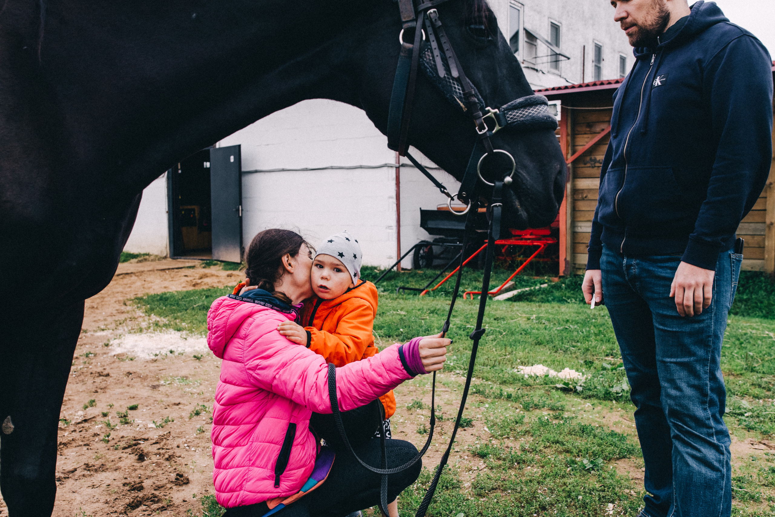 Про любовь, веселье, капризы и сон в повозке…. Семейный фотограф, фотограф родов, репортажей фотограф в Санкт-Петербу