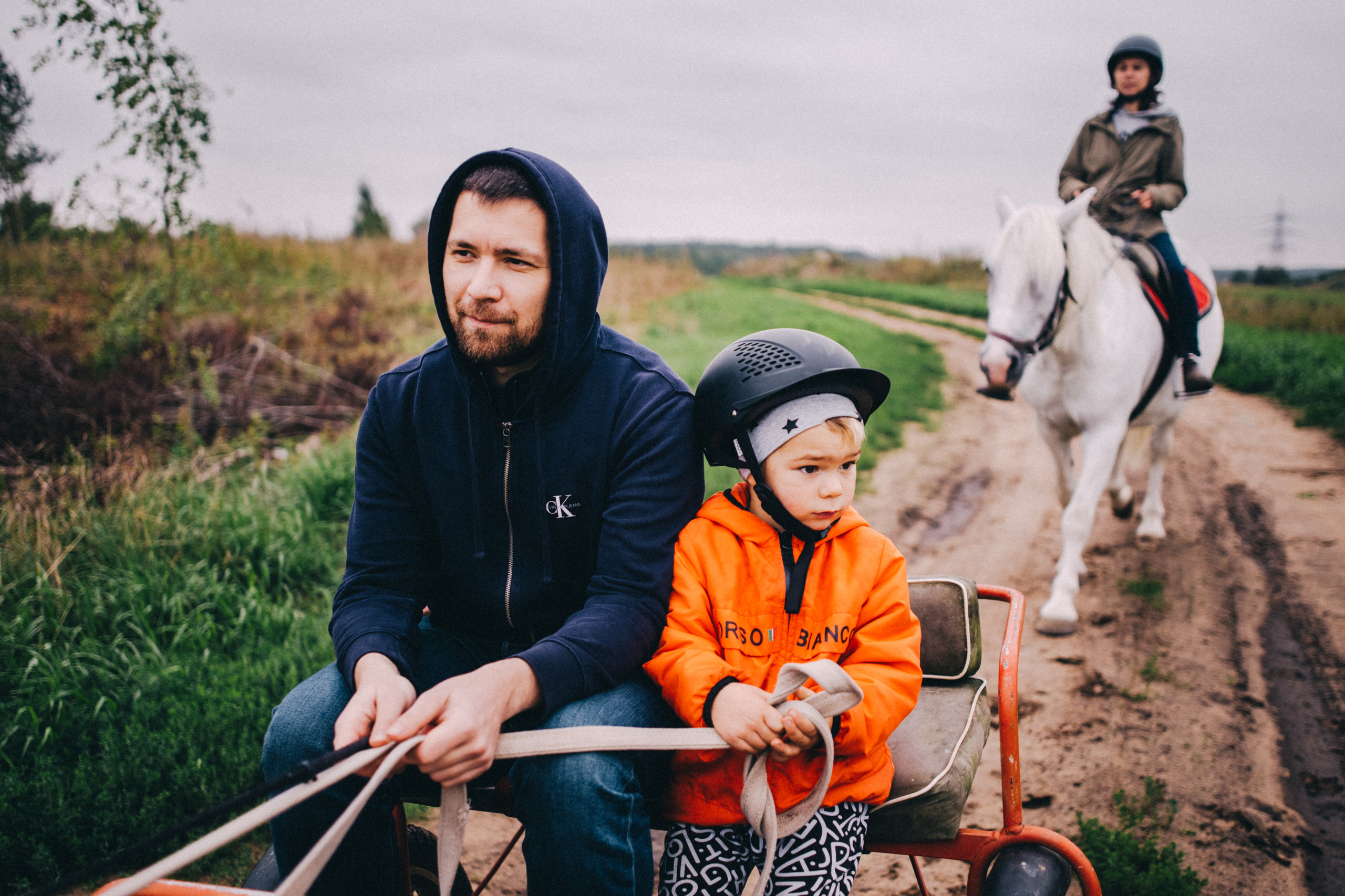 Про любовь, веселье, капризы и сон в повозке…. Семейный фотограф, фотограф родов, репортажей фотограф в Санкт-Петербу