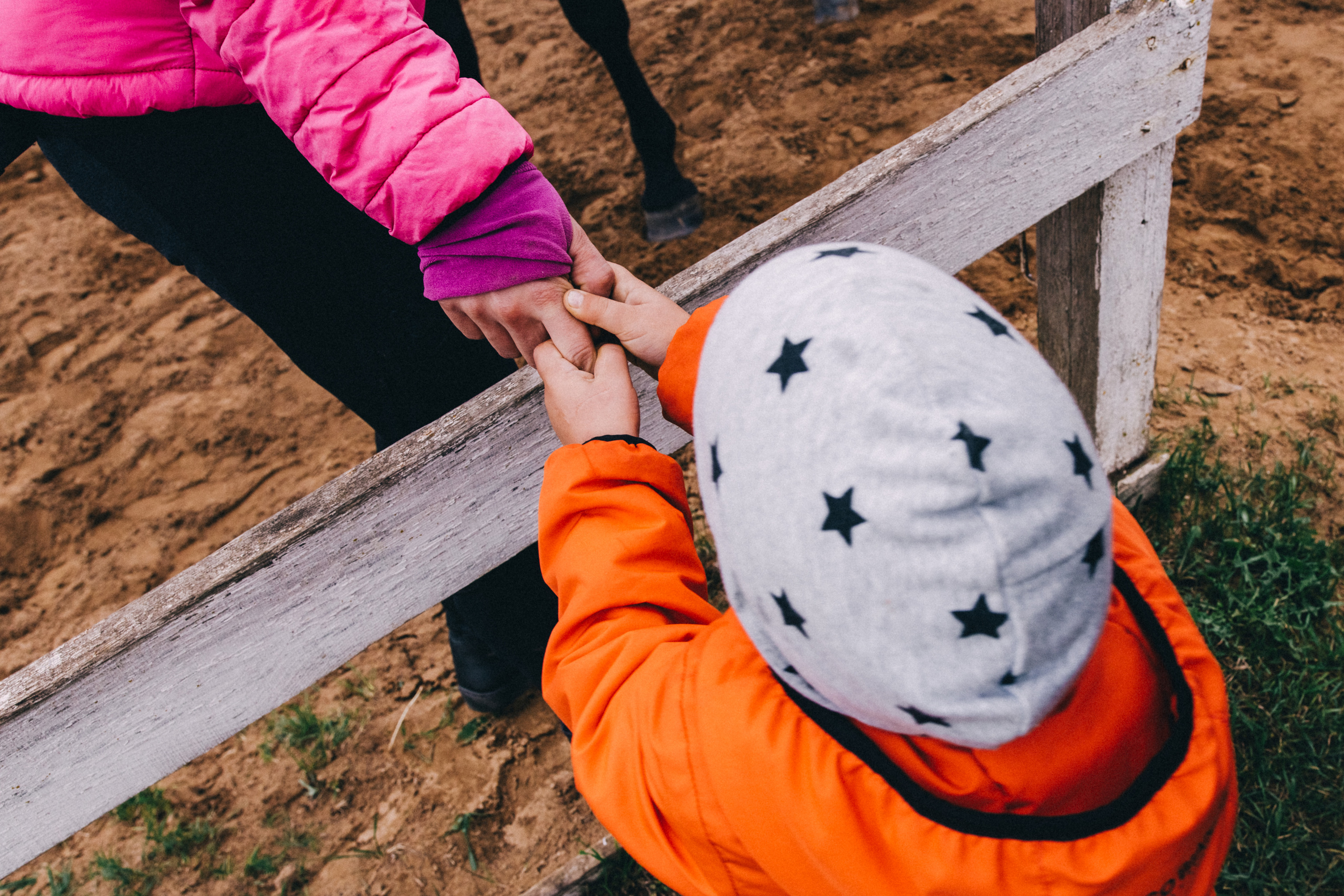 Про любовь, веселье, капризы и сон в повозке…. Семейный фотограф, фотограф родов, репортажей фотограф в Санкт-Петербу