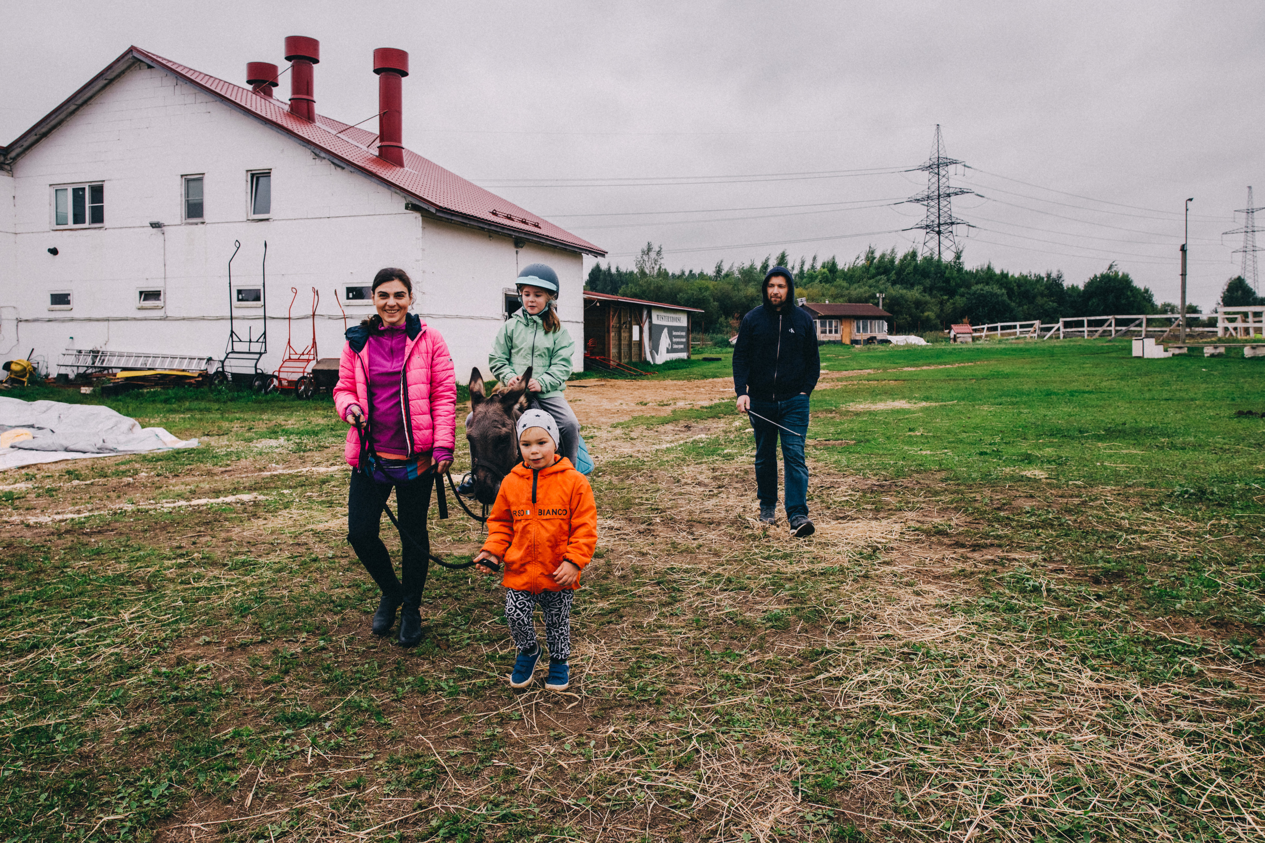 Про любовь, веселье, капризы и сон в повозке…. Семейный фотограф, фотограф родов, репортажей фотограф в Санкт-Петербу