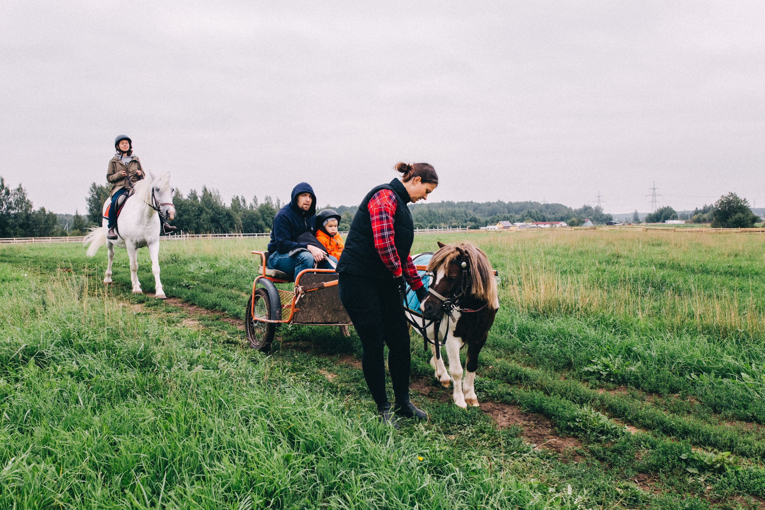 Про любовь, веселье, капризы и сон в повозке…. Семейный фотограф, фотограф родов, репортажей фотограф в Санкт-Петербу
