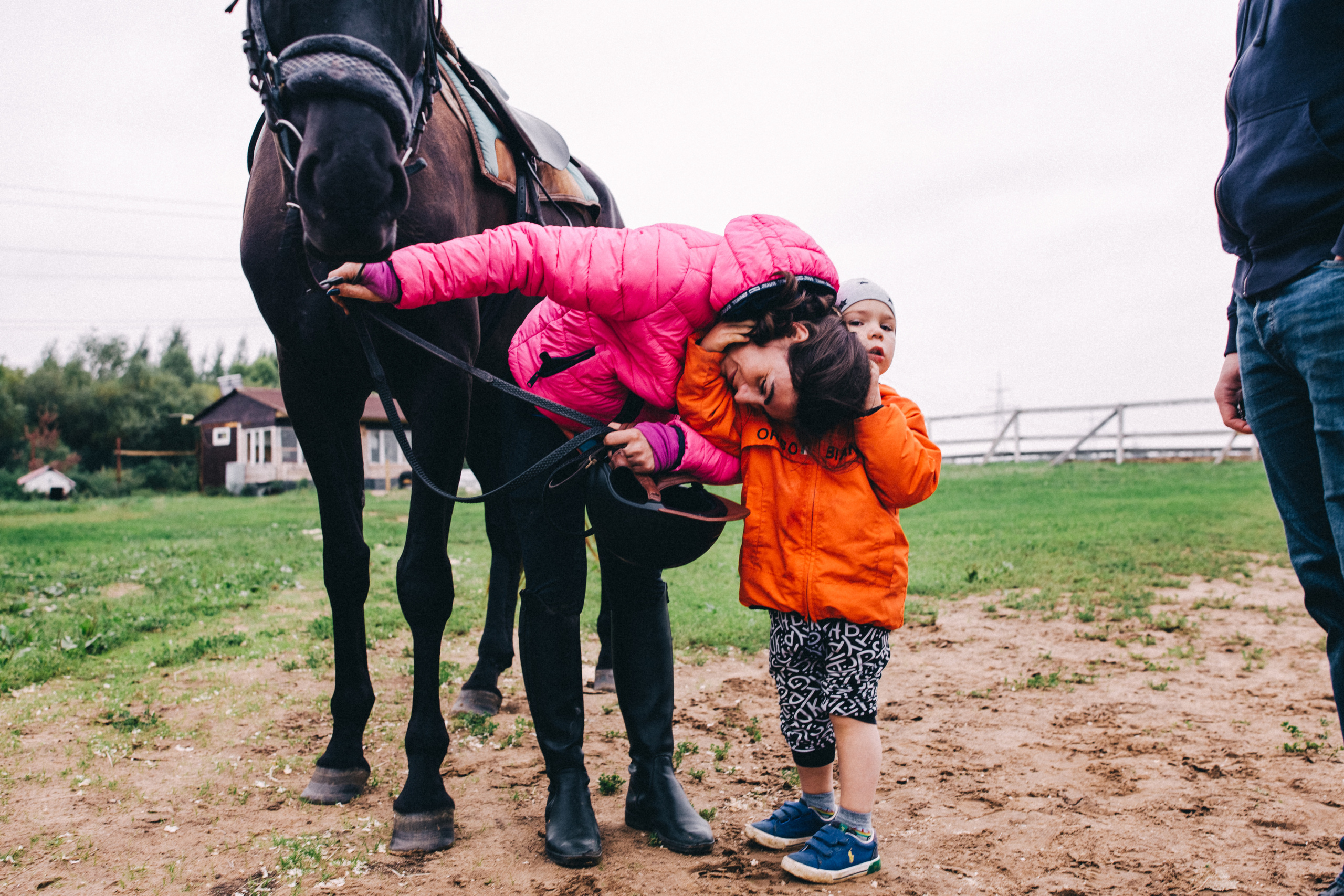 Про любовь, веселье, капризы и сон в повозке…. Семейный фотограф, фотограф родов, репортажей фотограф в Санкт-Петербу