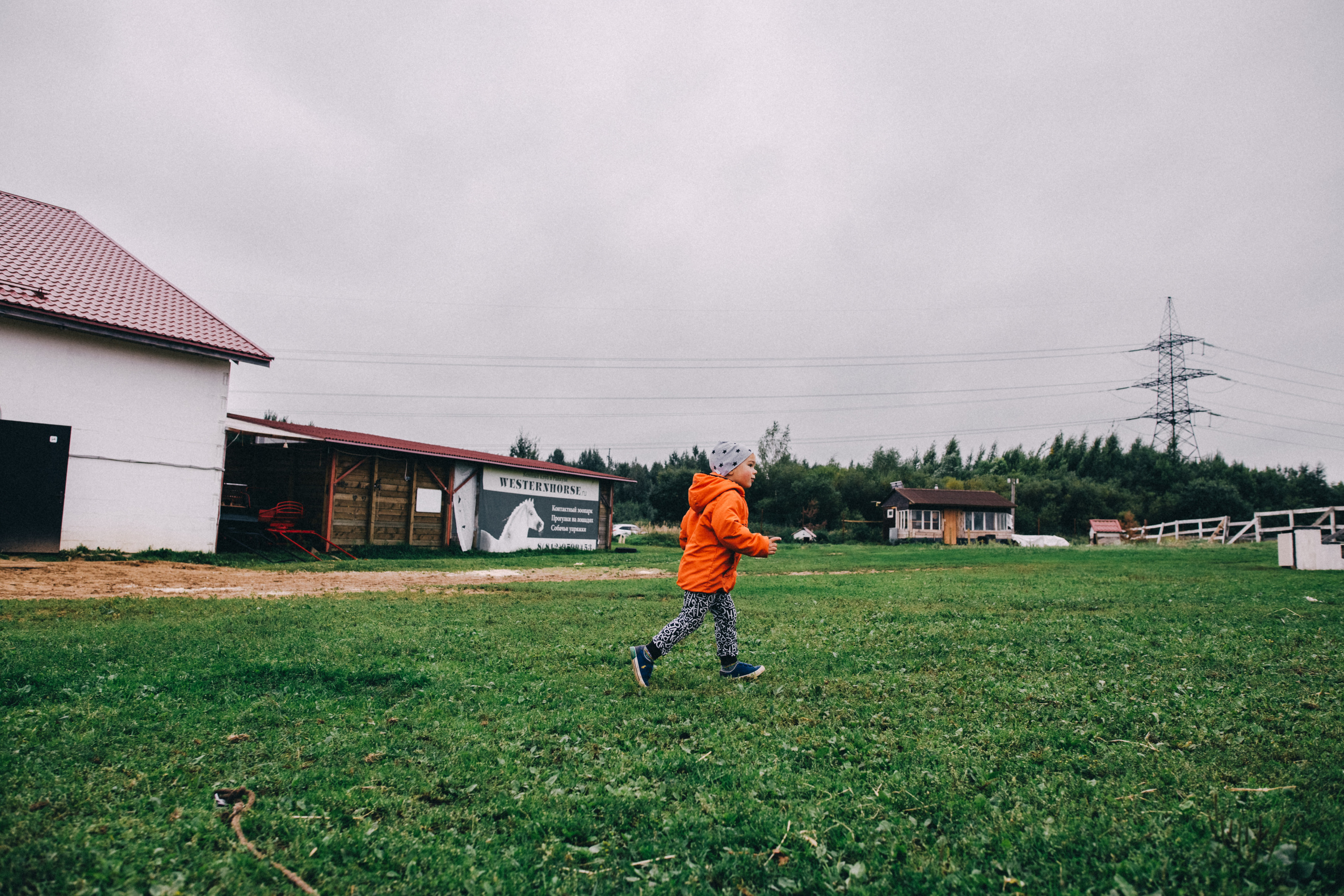 Про любовь, веселье, капризы и сон в повозке…. Семейный фотограф, фотограф родов, репортажей фотограф в Санкт-Петербу
