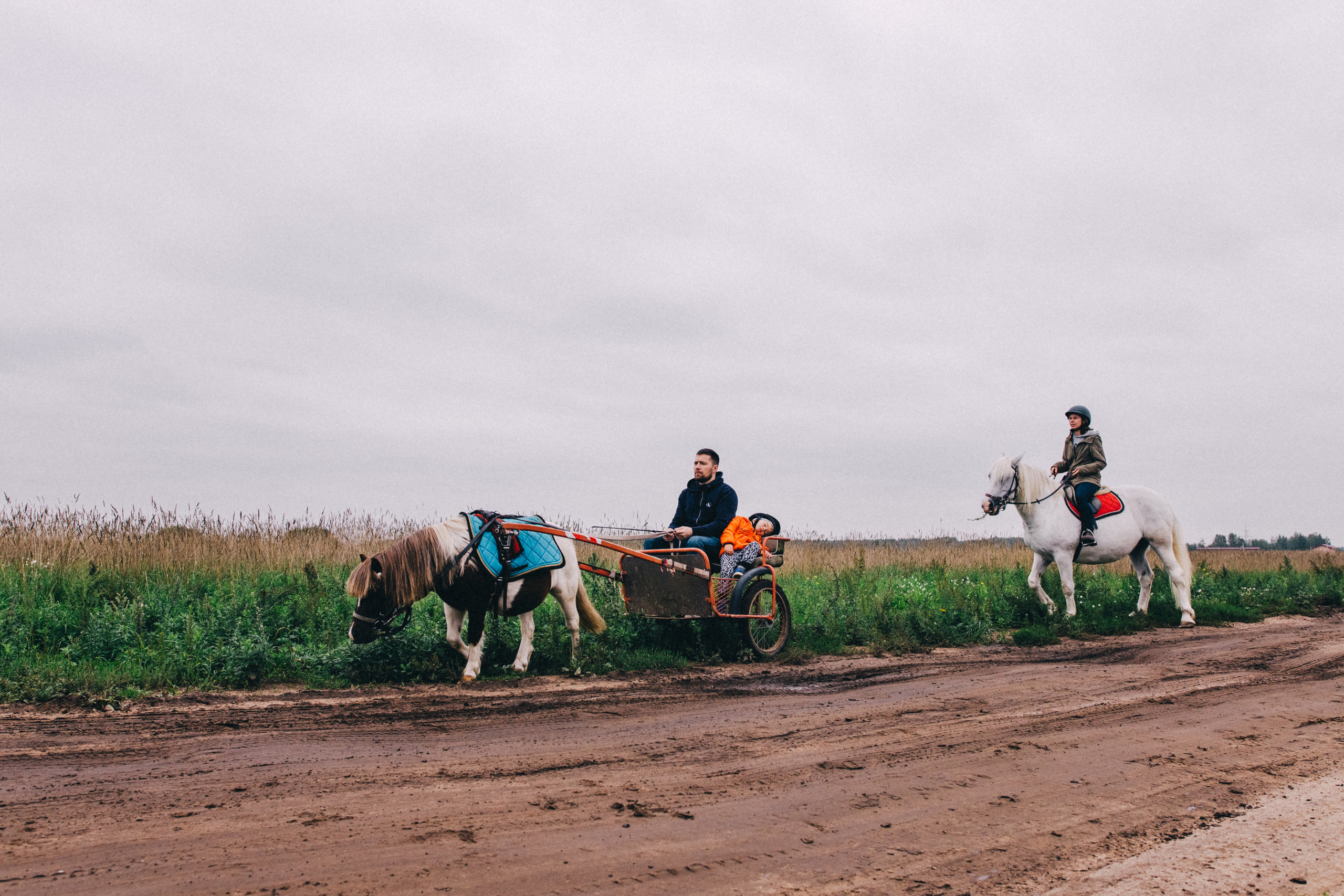 Про любовь, веселье, капризы и сон в повозке…. Семейный фотограф, фотограф родов, репортажей фотограф в Санкт-Петербу
