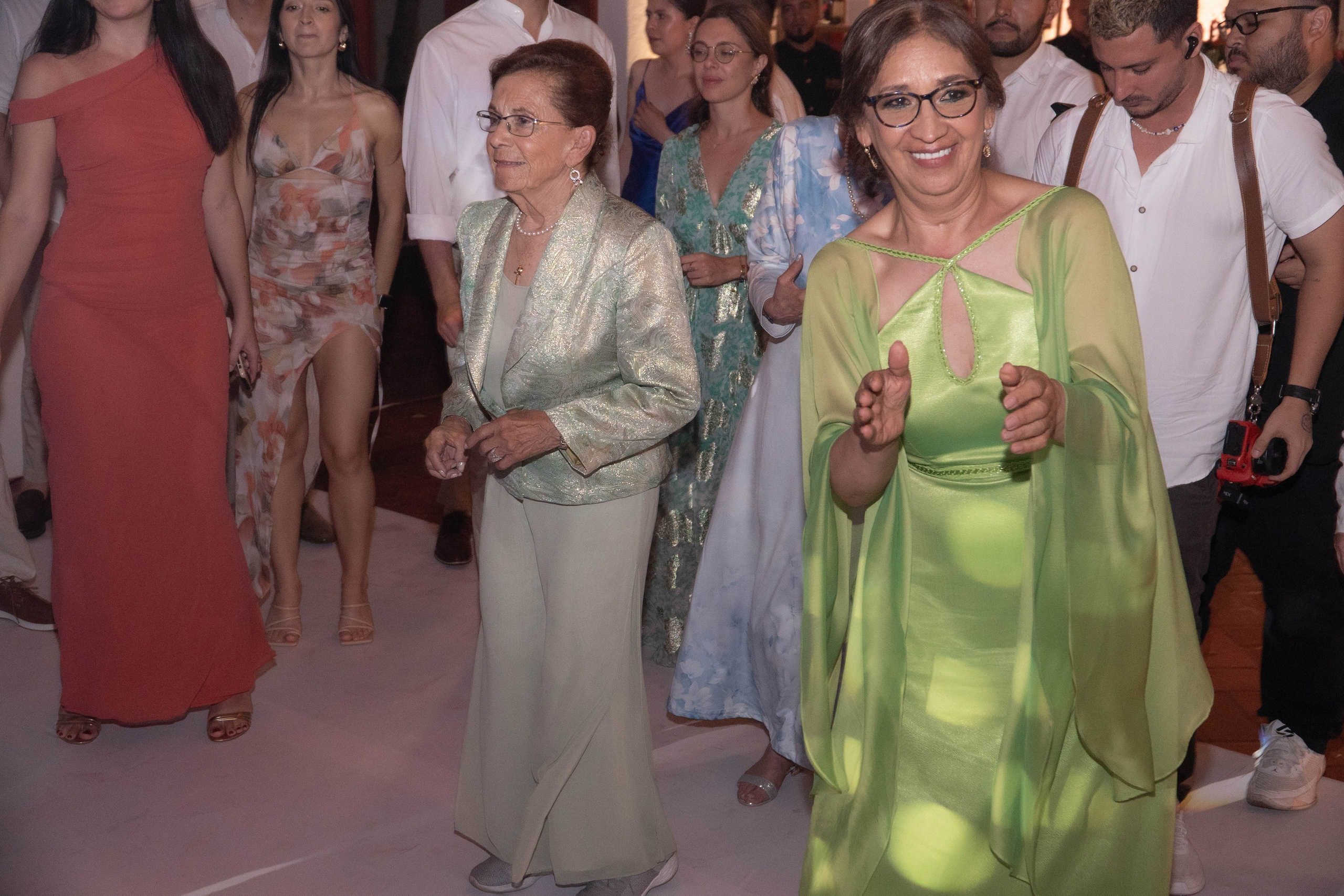 Catalina and Romain. Wedding Photographer in Barcelona and Medellin