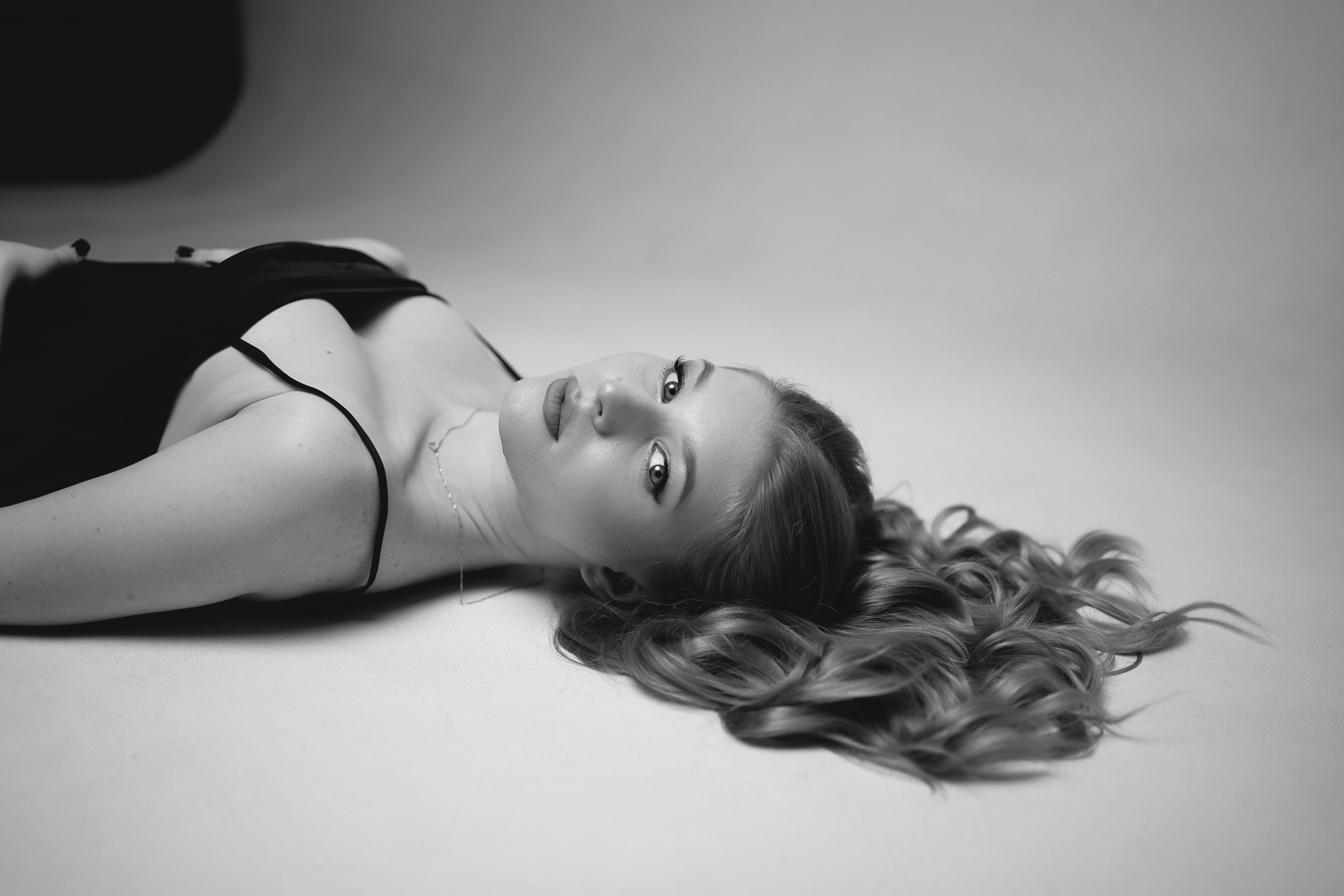 Фотосессия в фотостудии TERRA. Фотограф Новочеркасск и Ростов-на-Дону. Женская фотосессия. Свадебный фотограф в Ростове-на-Дону. Таинство Крещения и Венчания, семейные фотосессии. Алёна Чёботова