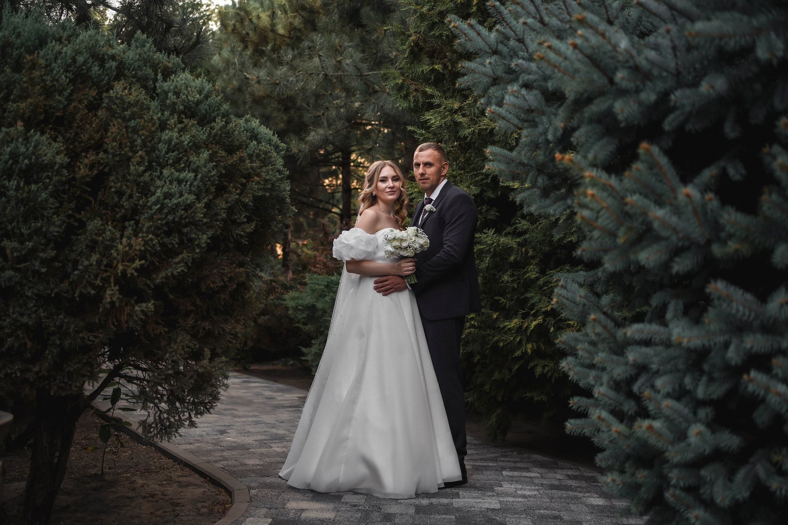 Фотосессия в ресторане Голубое озеро. Фотограф Ростов-на-Дону. Константин и Алёна. Свадебный фотограф в Ростове-на-Дону. Таинство Крещения и Венчания, семейные фотосессии. Алёна Чёботова