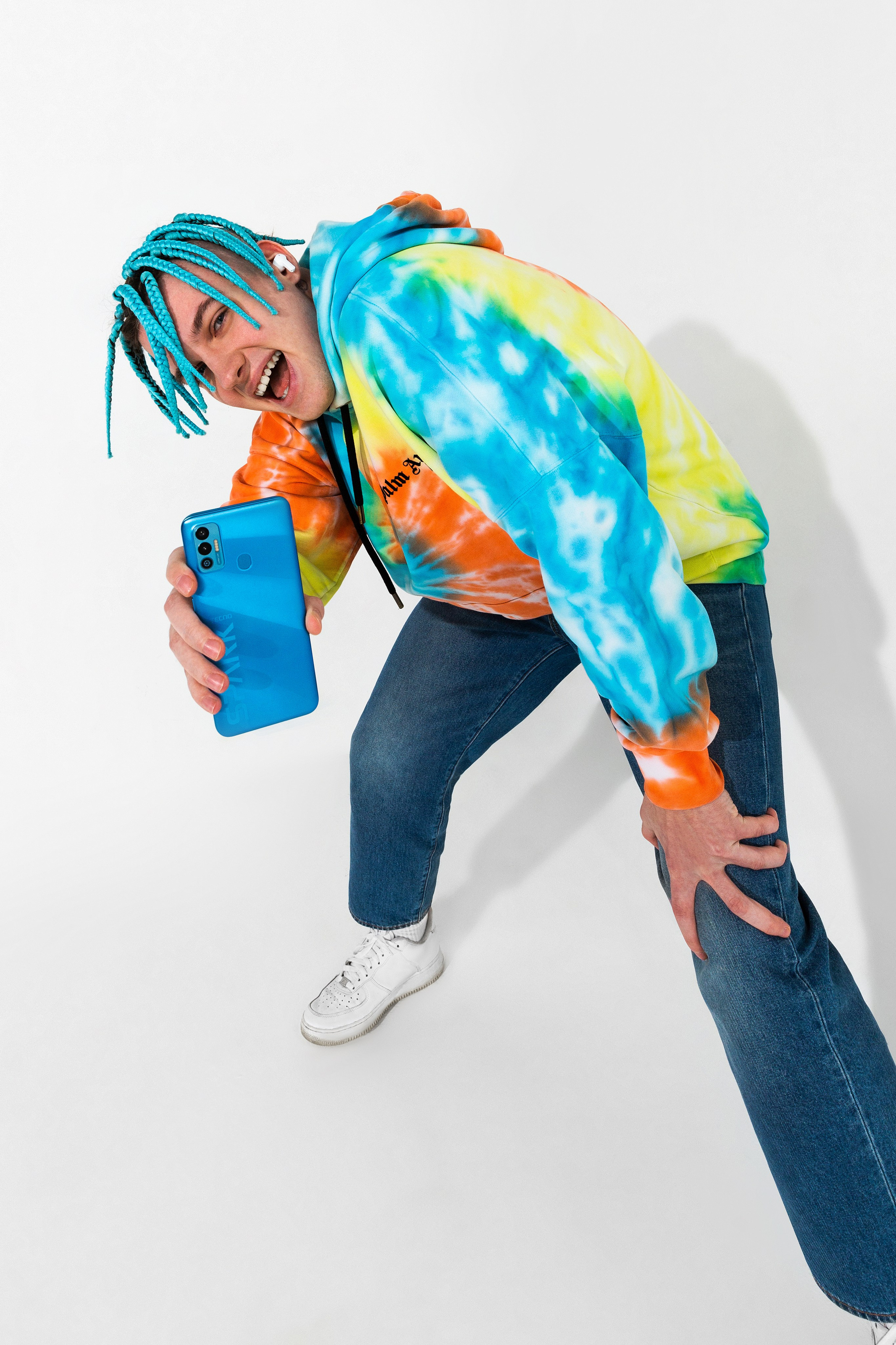 Tecno. Главная